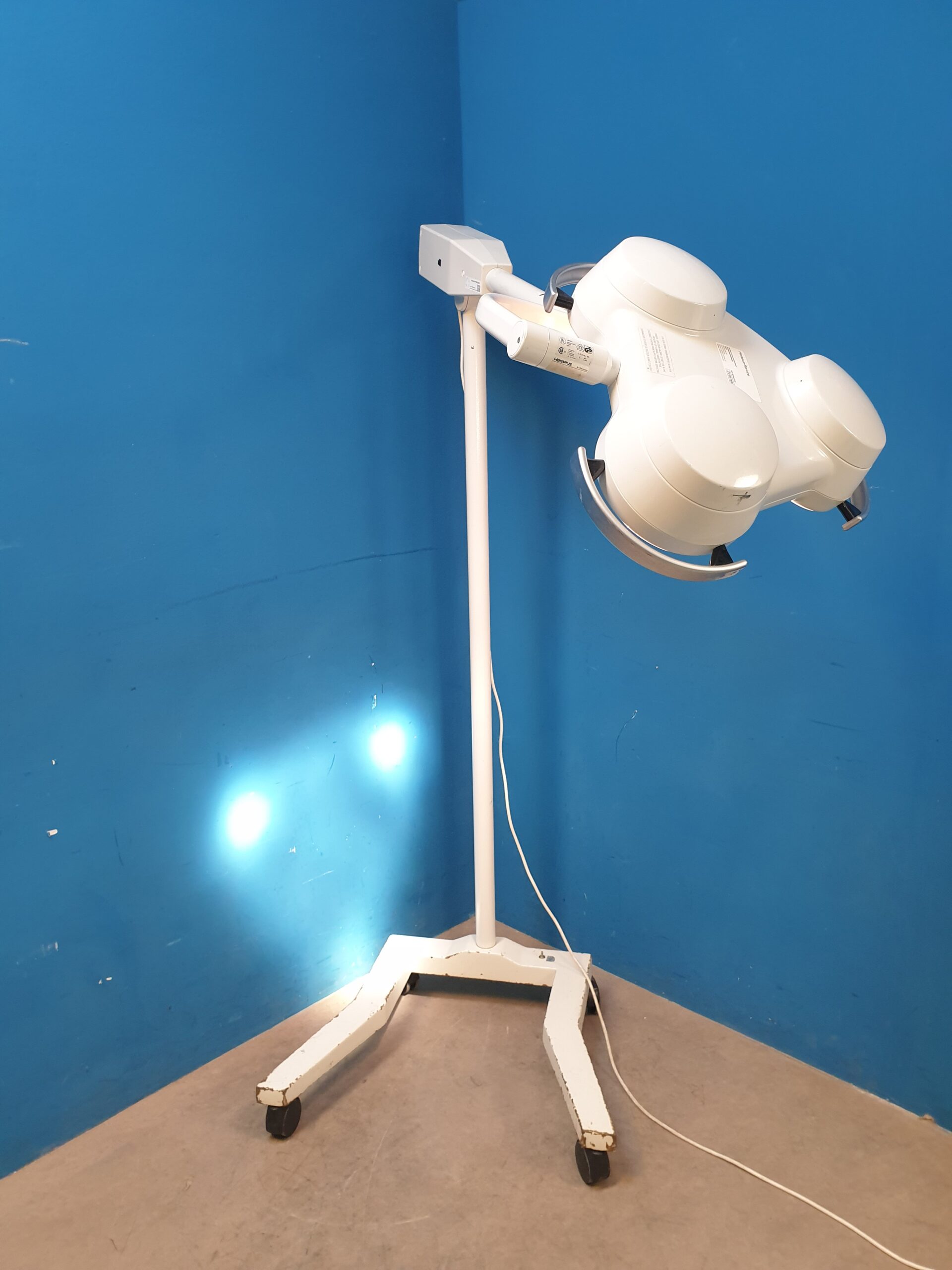 Hanaulux 2003 Fahrbare OP-Lampe Fahrbar Stativmodell thumbnail 8