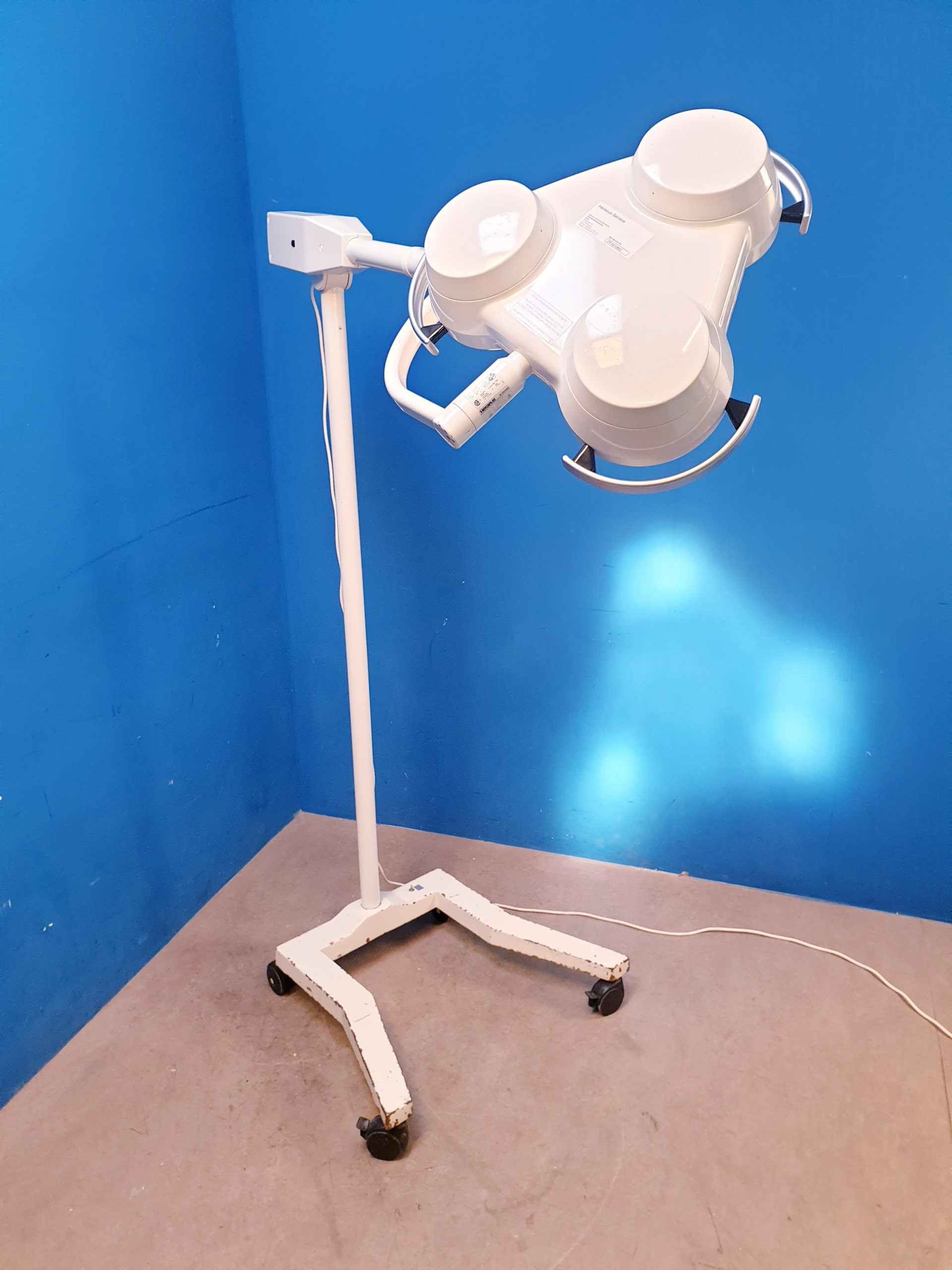Hanaulux 2003 Fahrbare OP-Lampe Fahrbar Stativmodell thumbnail 15