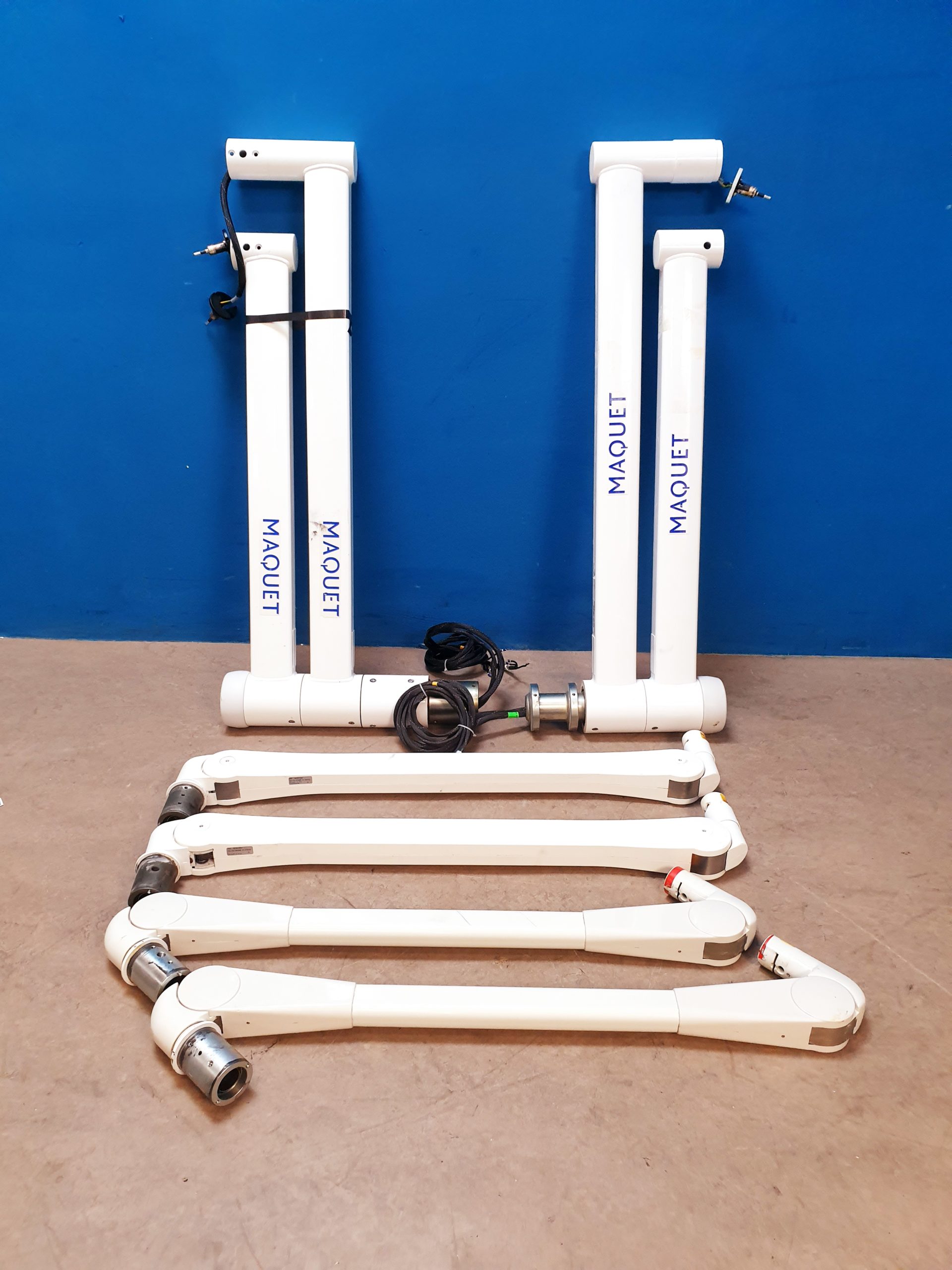Maquet 3 x 2003 + 2005 mit Tragearm – Op Beleuchtung thumbnail 5