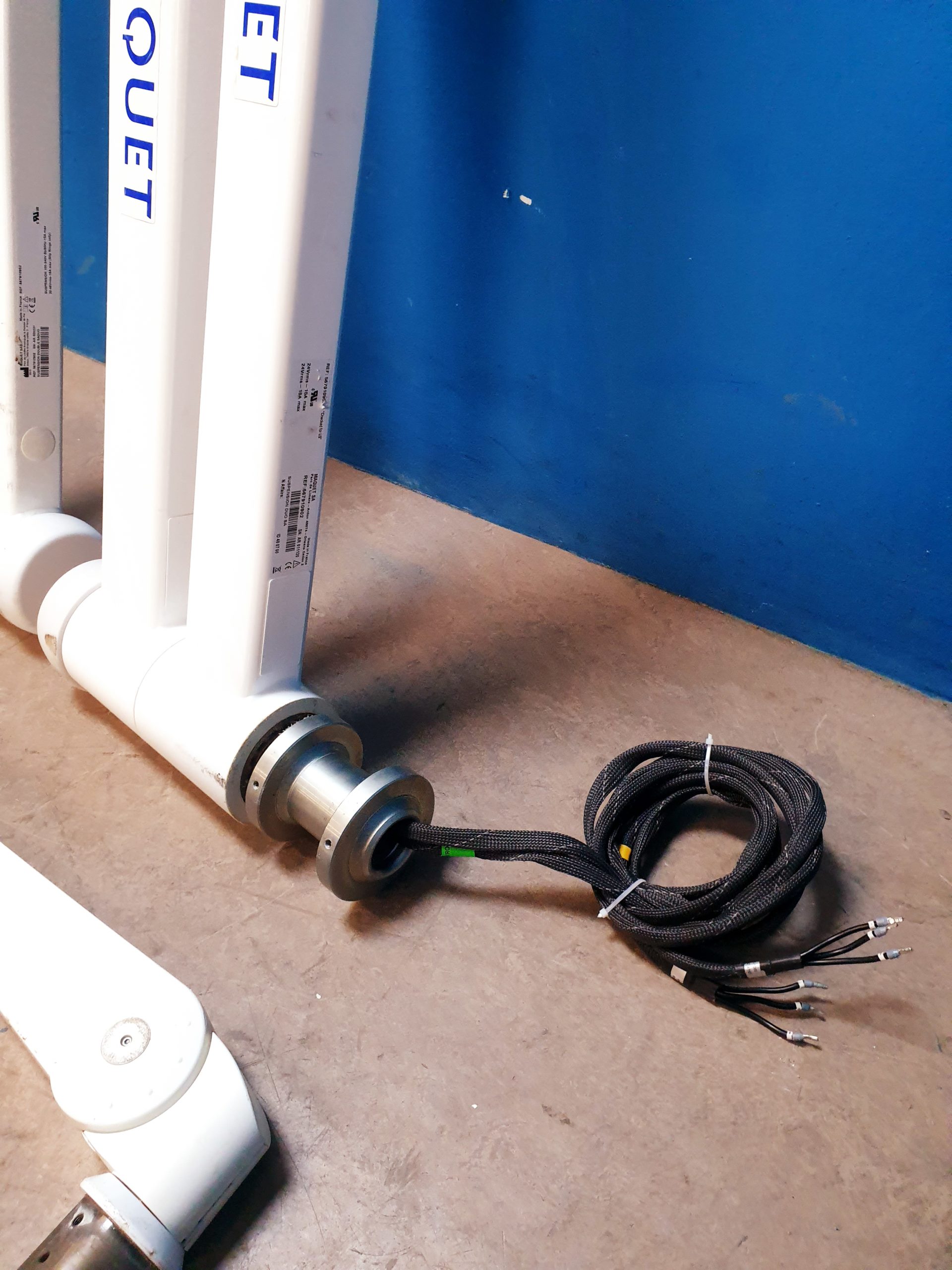 Maquet 3 x 2003 + 2005 mit Tragearm – Op Beleuchtung thumbnail 9