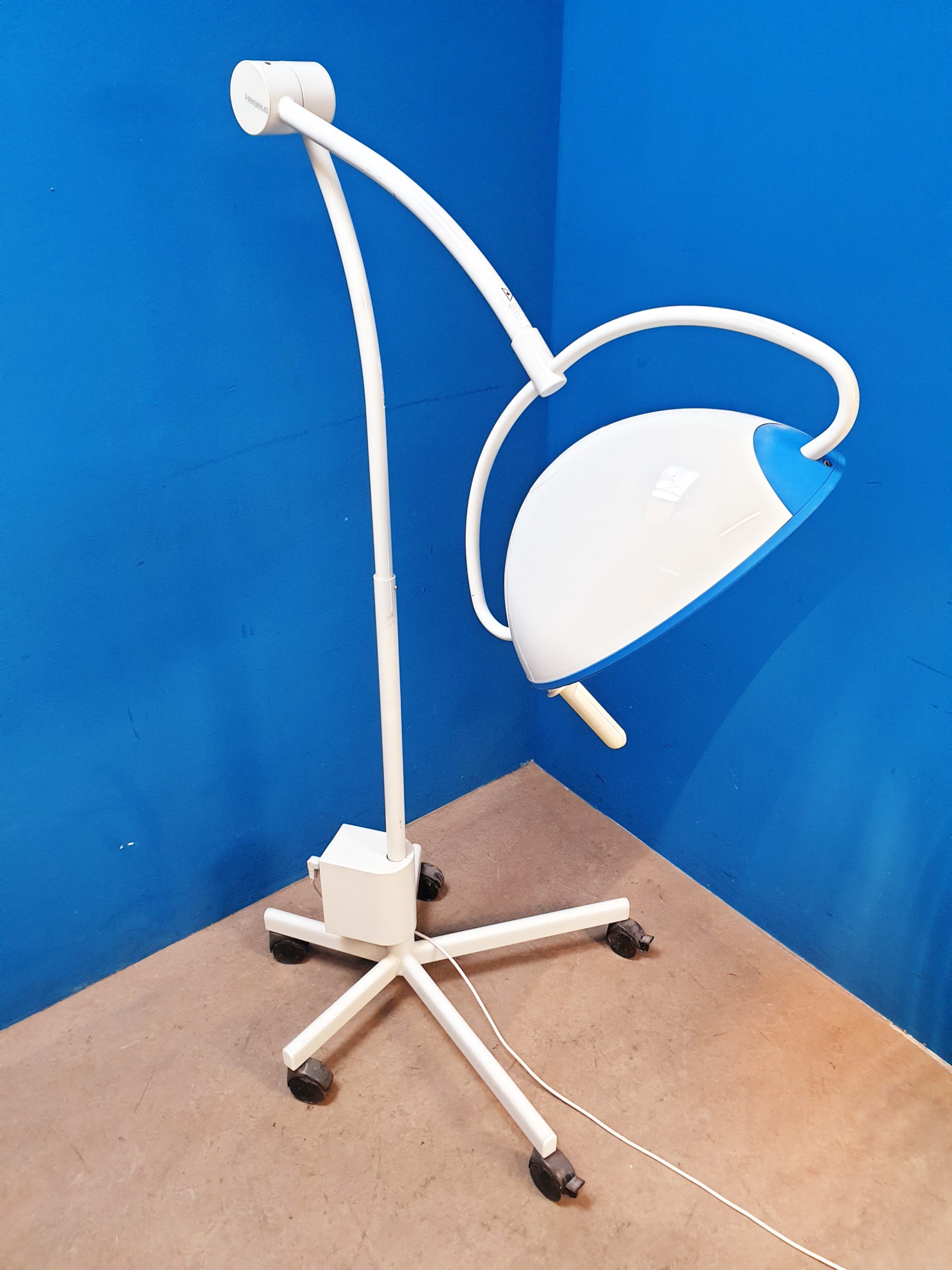 Hanaulux Blue 80 Behandlungslampe – Lampe thumbnail 6