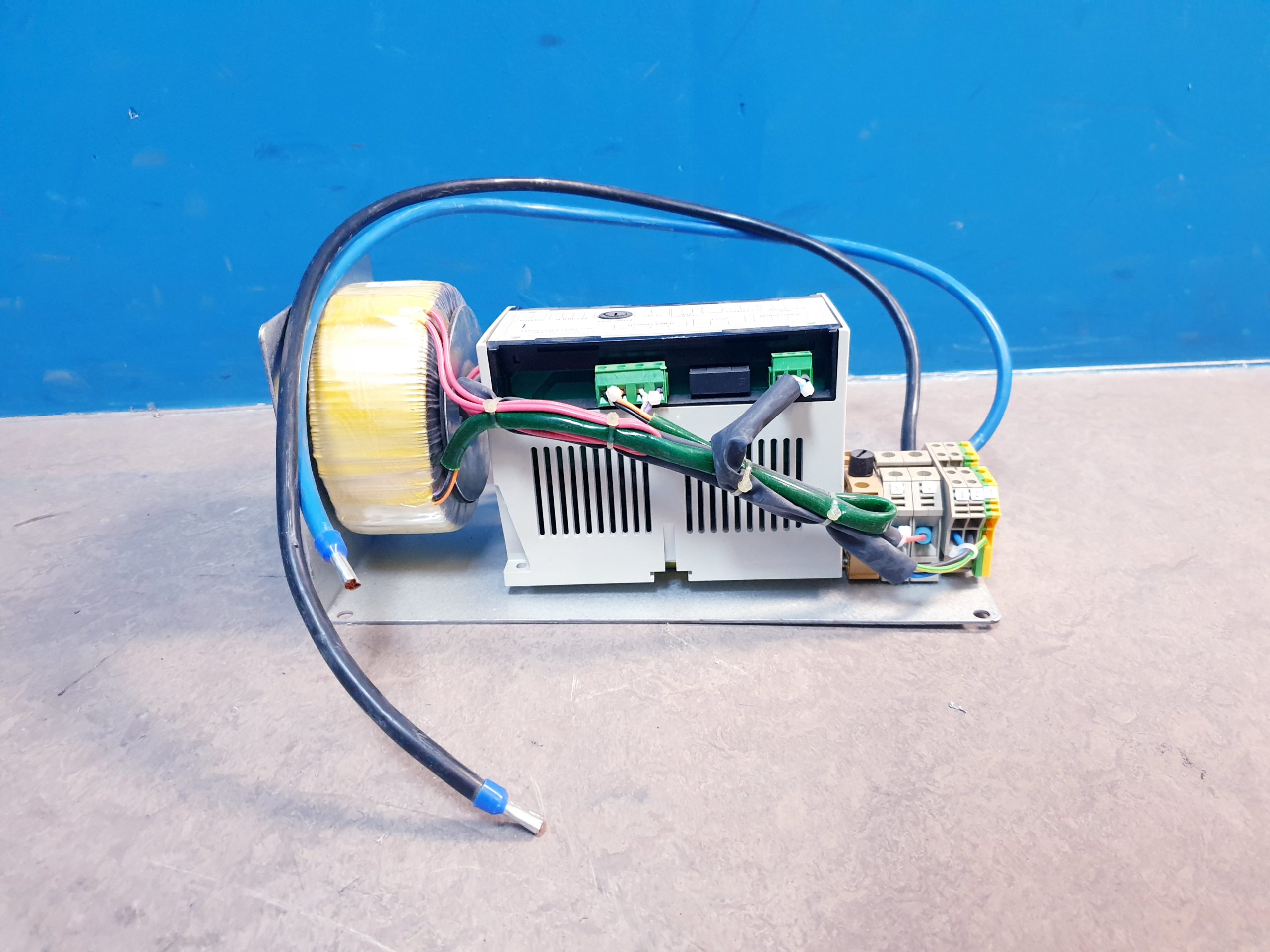 Dräger – Draeger G18700-09 Sola Netzteil thumbnail 6