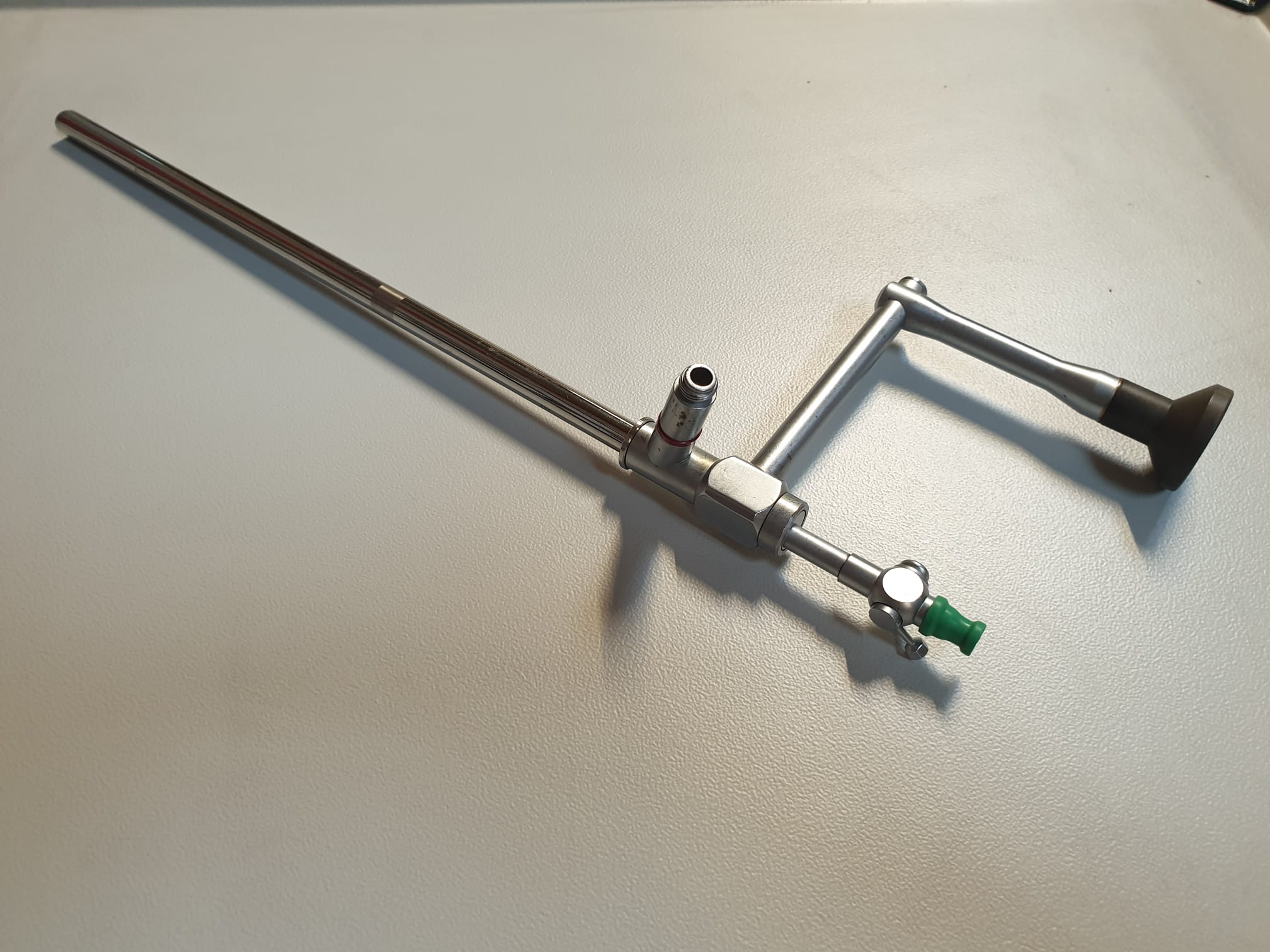 RICHARD WOLF 8939.31 Operating Laparoscope 10mm x 26.5cm with 5mm work Channel — image 1 of 7