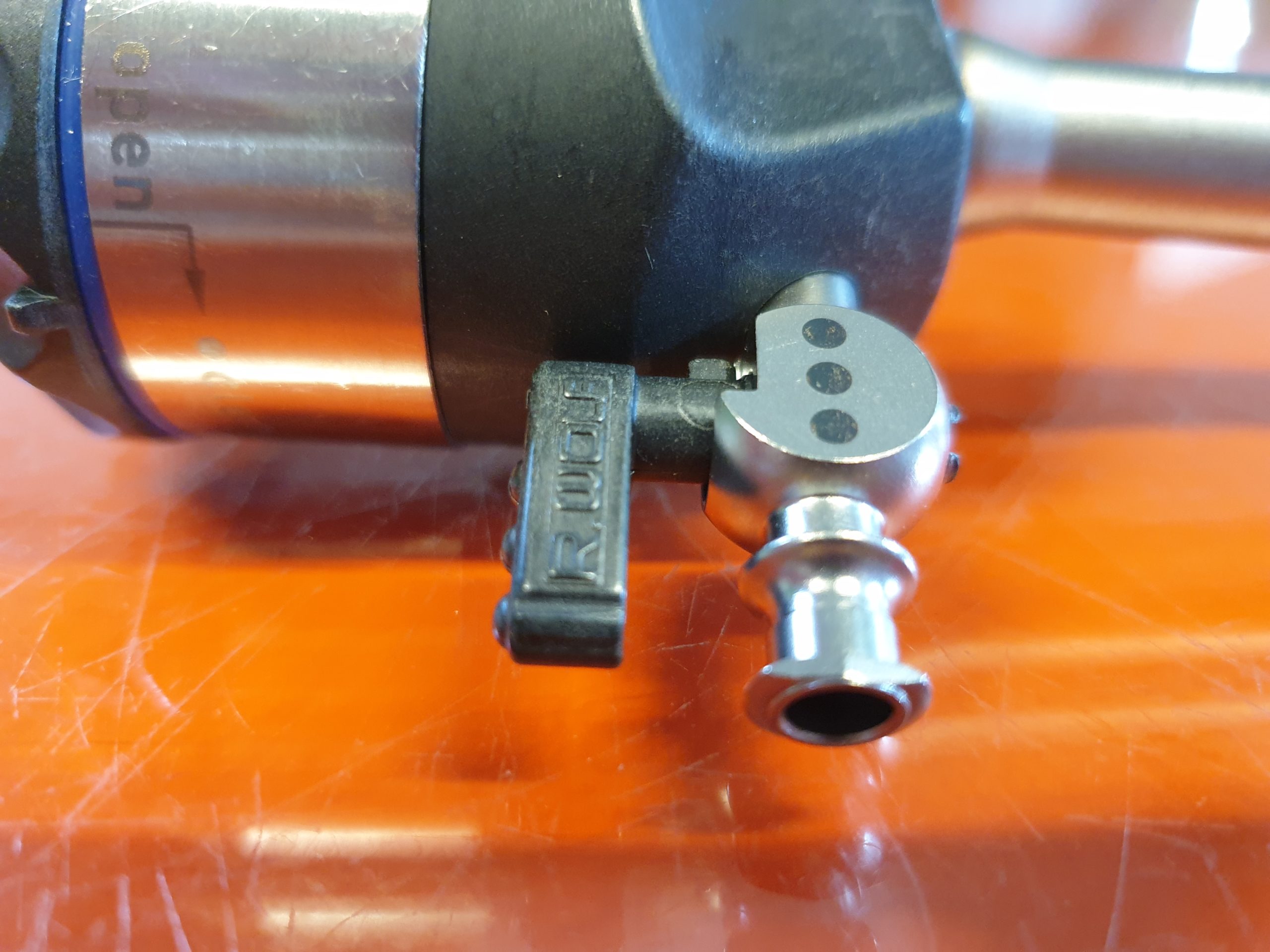 Richard Wolf 8923.024 RIWO-ART-Trokarhülsen mit Magnet-Kugel-Ventil + 8923.014 Sliding Cone Laparoscopy for 10 mm Trocar Sleeves for “open laparoscopy / pelviscopy” Gleitkonus für 10 mm-Trokarhülsen + 8923.103 Trocar Sleeves 10 mm with insufflation tap T thumbnail 9