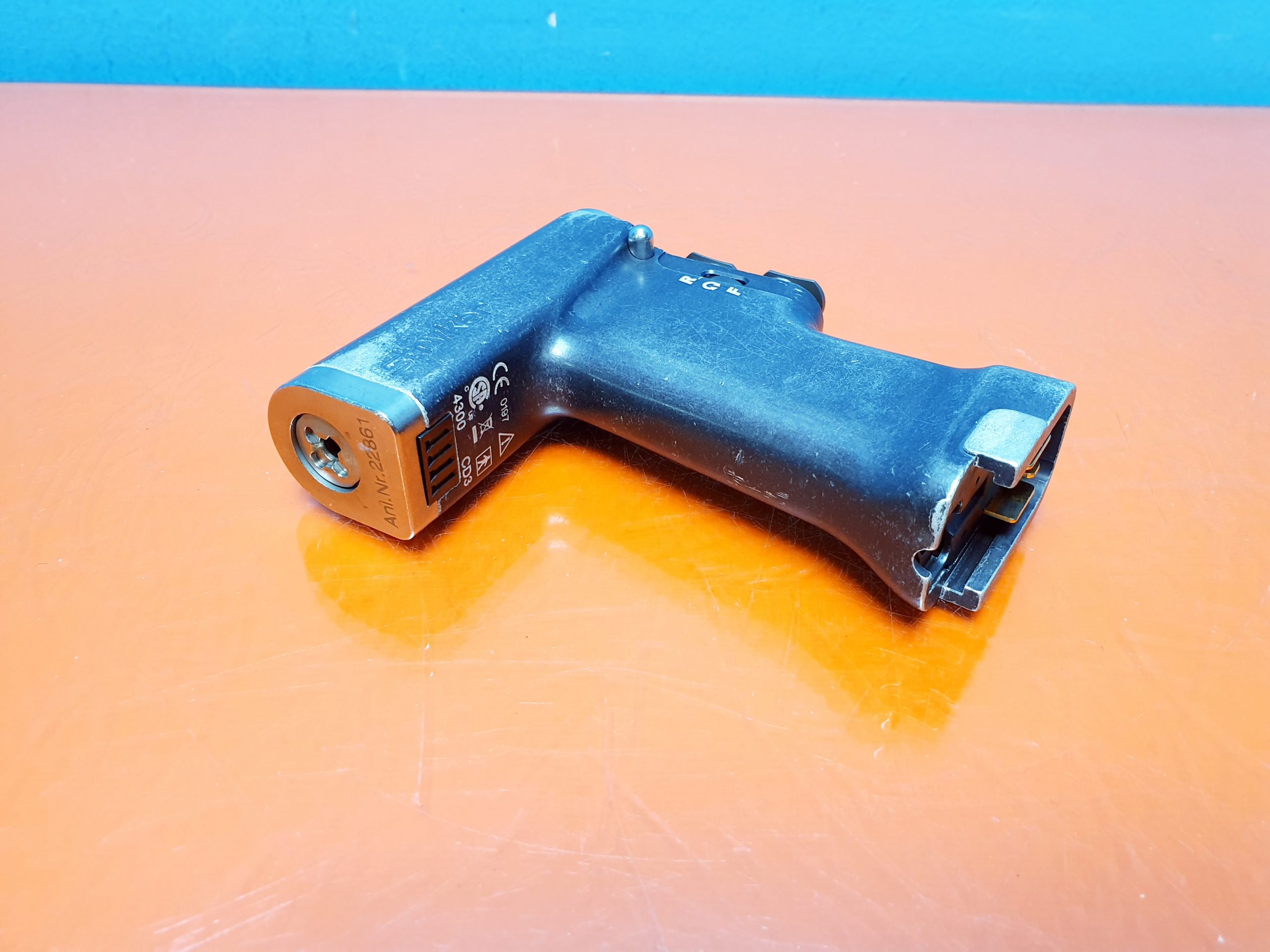 Stryker CD3 // 4300 Cordless Driver + 6127-120-000 + Akku thumbnail 2
