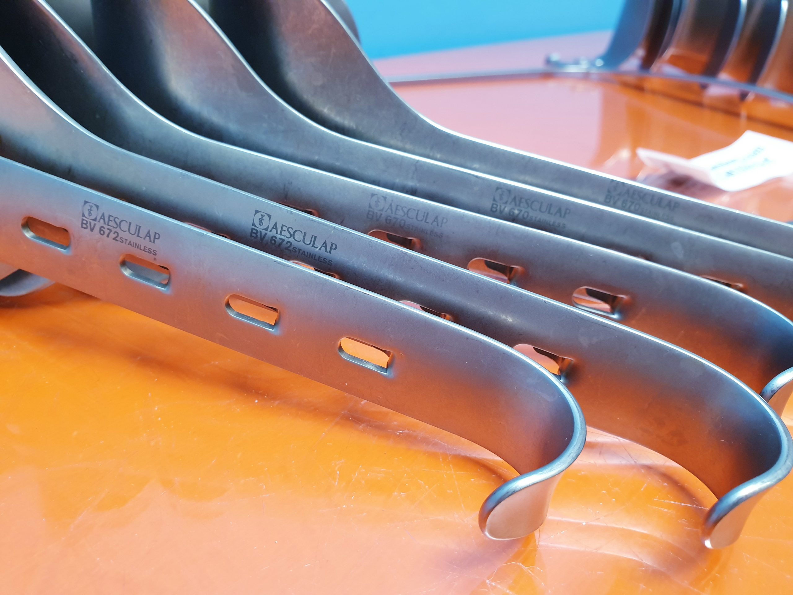 Aesculap BV 663 BV 662 BV 672 670 668 Set Instrumentenset Bauchdeckenrahmen — image 1 of 4