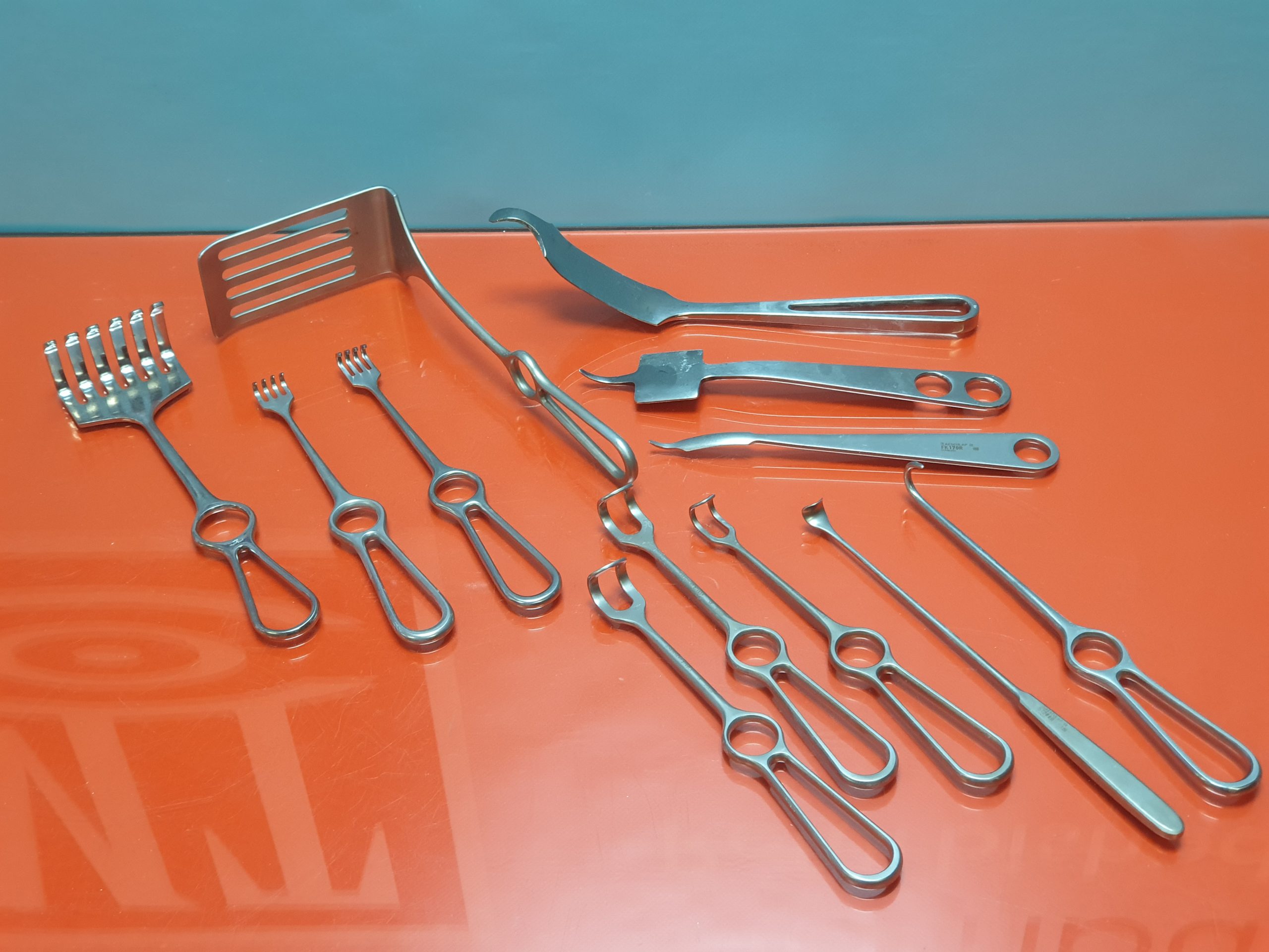 Aesculap Wundhaltern BT404R, INOX162FK, FK170R, 2 X BT405R, BT260, DBGM 130 – 110, BT200R; BT523R thumbnail 2