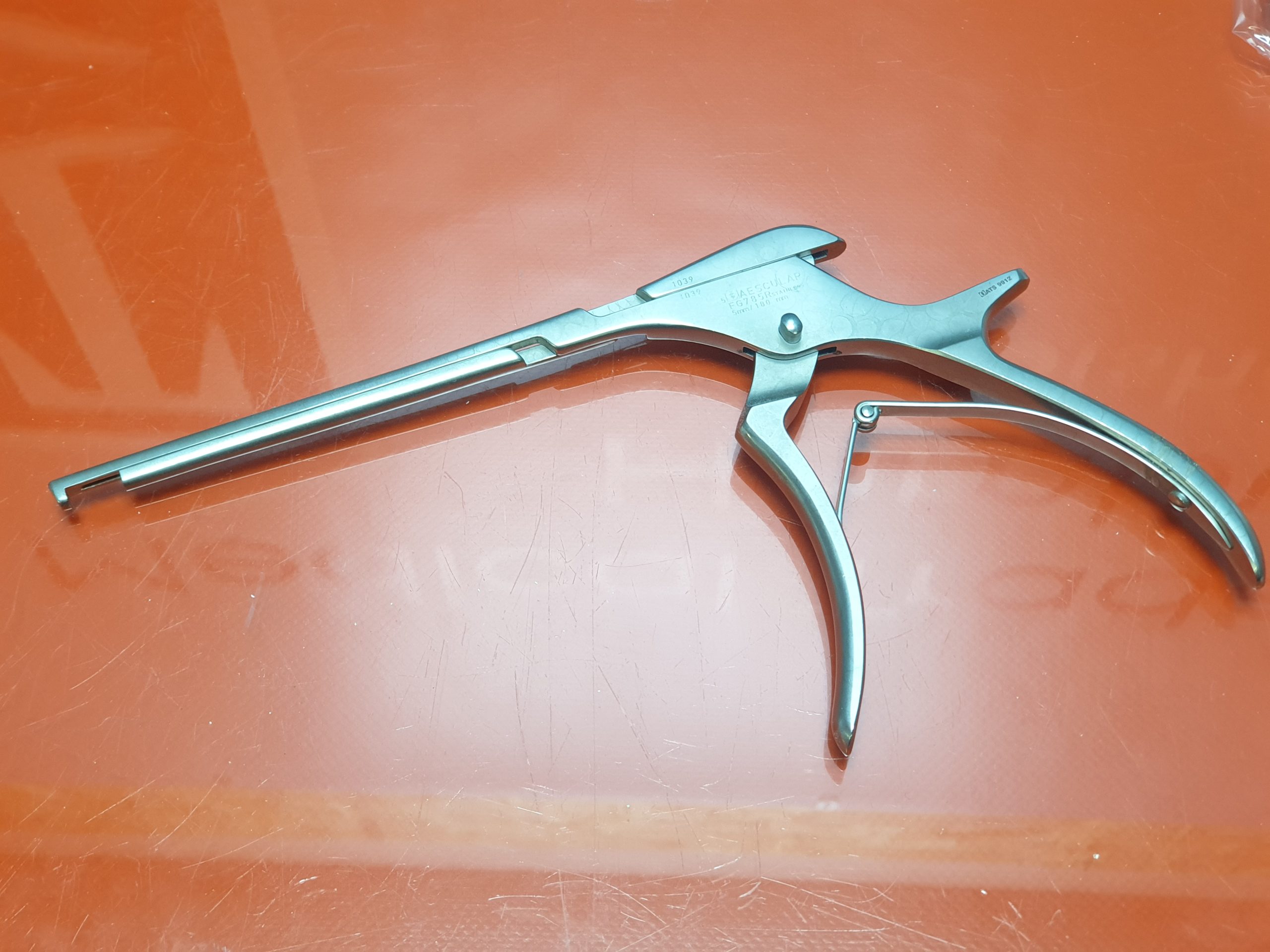 Aesculap FG785R Rongeur — image 1 of 3
