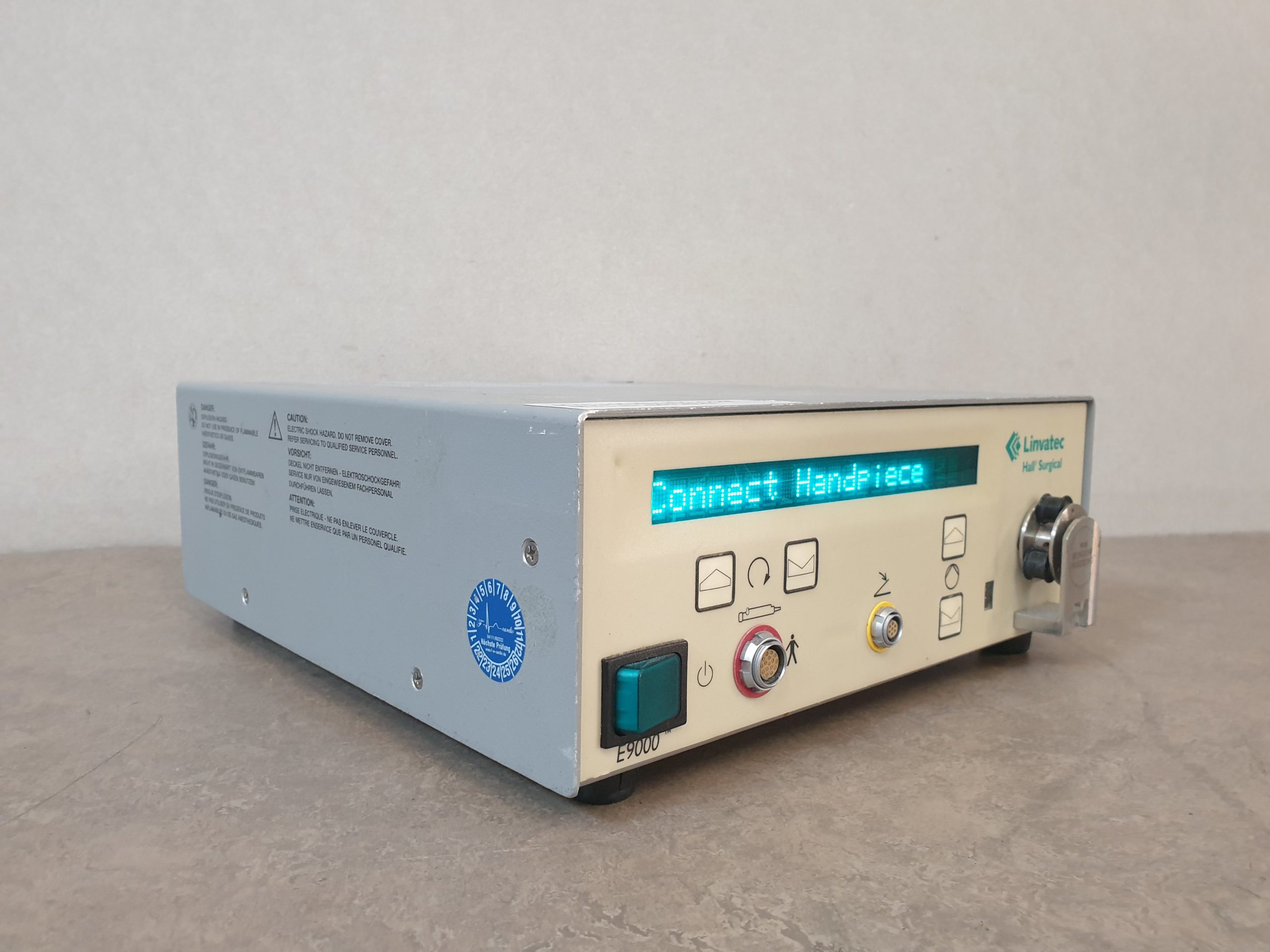 Linvatec Hall Surgical E9000G Controller – Konsole – Schaver thumbnail 2