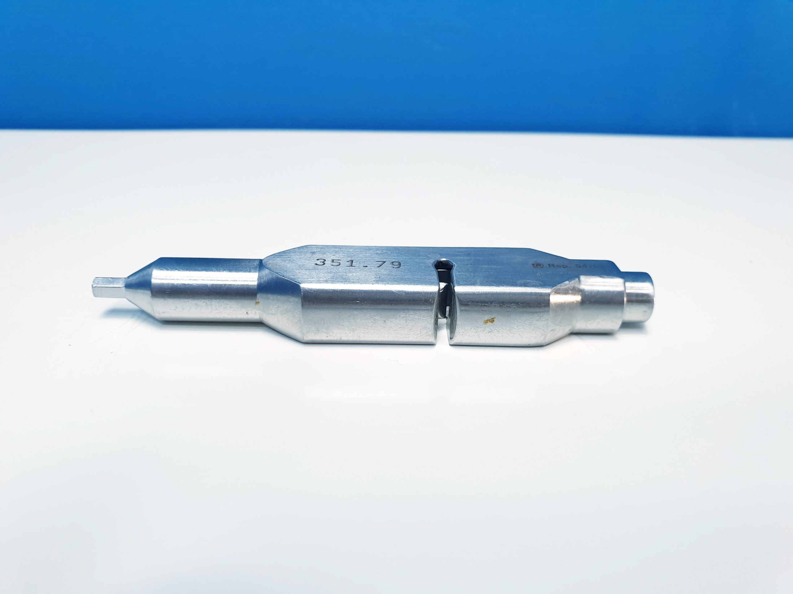 Synthes 351.79 Pin thumbnail 2