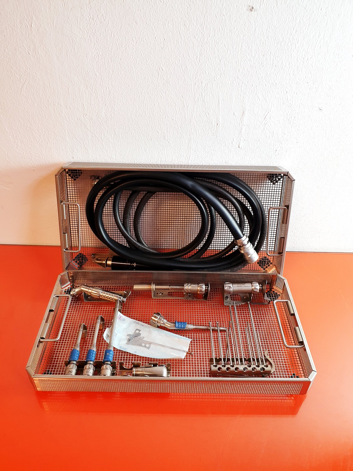 AESCULAP miniLAPGA551 microLAN60 GA 502 HILAN 222 AESCULAP 2439 2477 2151 GB532R GB531R GB530 3 AESCULAP GD 740R 3,1mm 4 GD 796R 3,1mm thumbnail 2