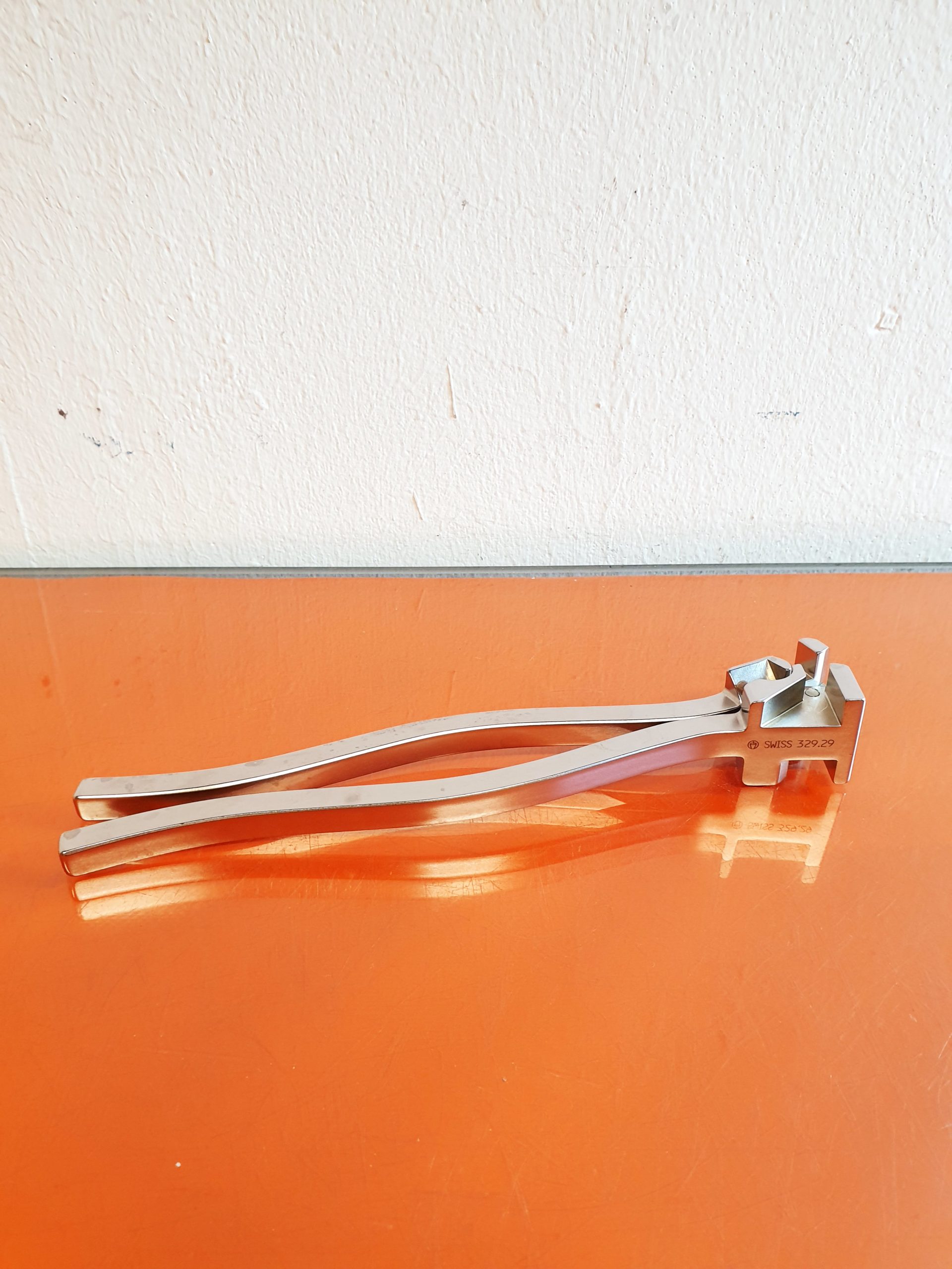 Synthes 329.29 Biegezange Bending Pliers Chirurgische Klemmen — image 1 of 6