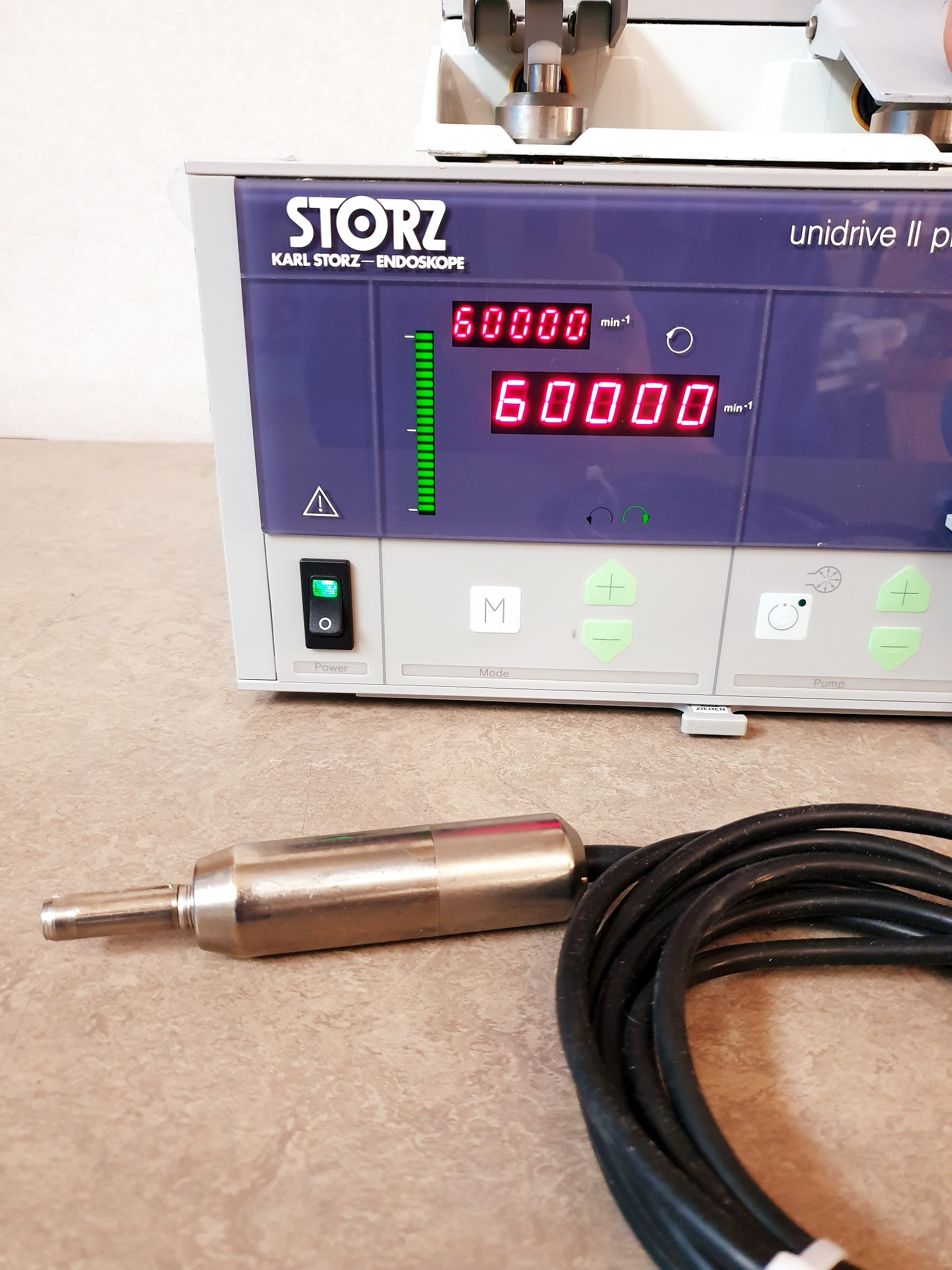 Karl Storz Unidrive II PLUS 207115 20 // 20711520 + STORZ KARL 20711070 Connecting Cable + 20711030 Unidrive II High Performance EC Motor — image 1 of 9