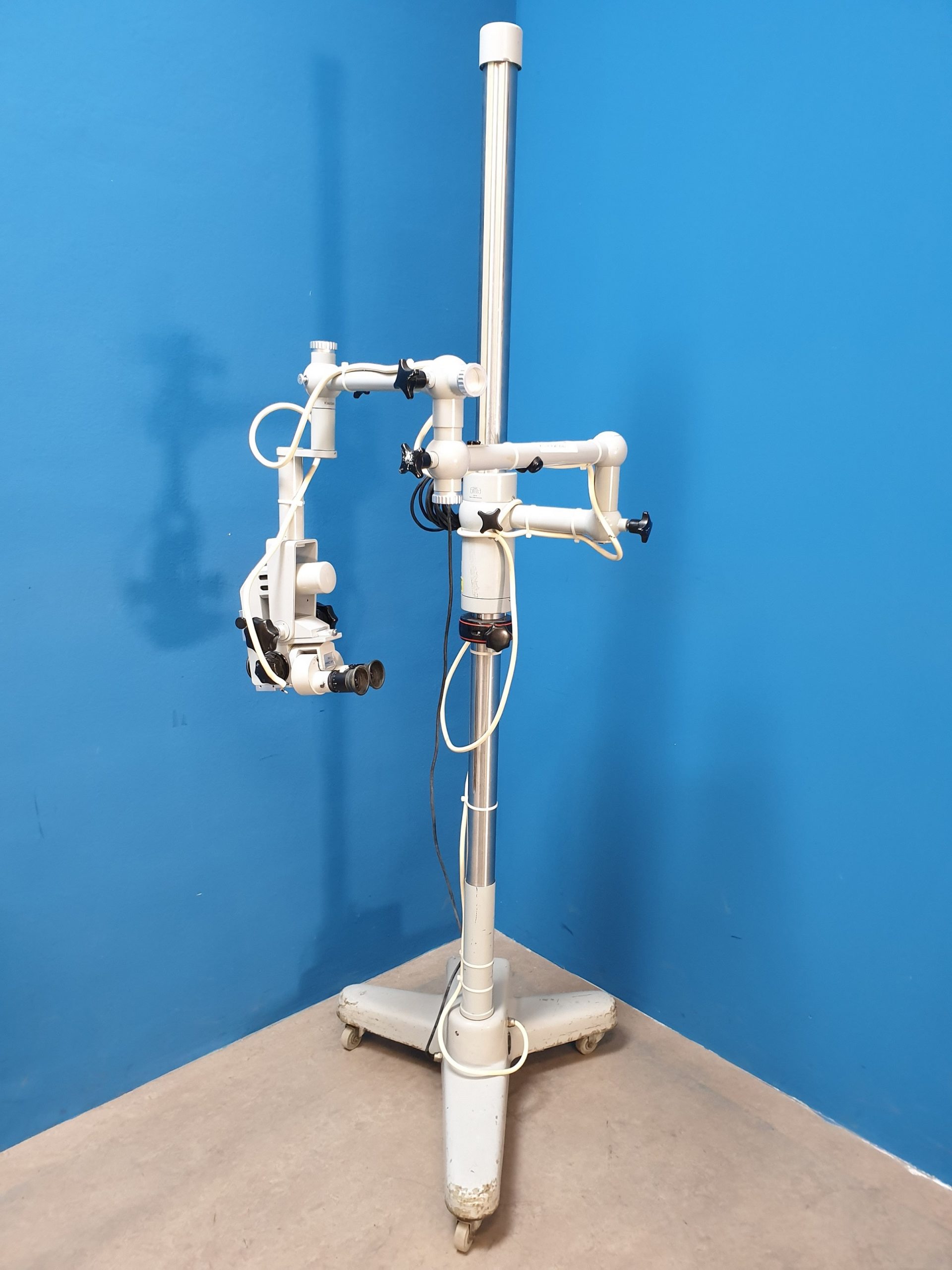 Zeiss Opmi Mikroskop f 125 Mikropskop – Objektiv fehlt – Defekt — image 1 of 12