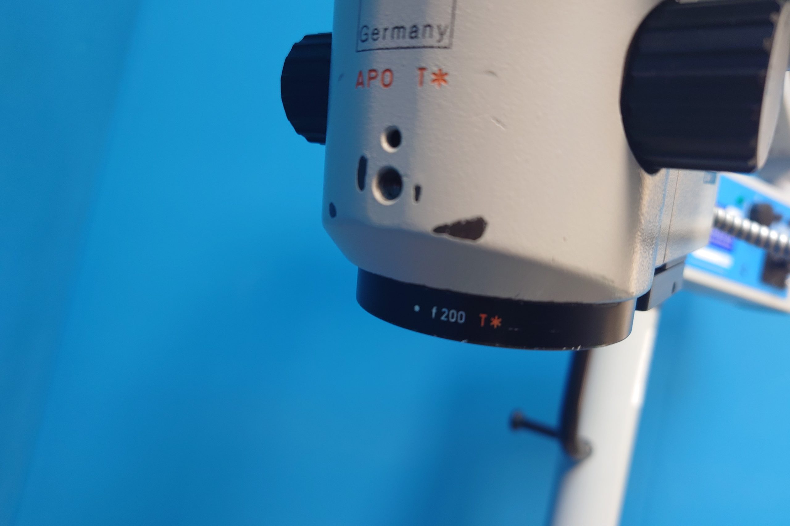 Zeiss OPMI 111 F=200 mit Mitbeobachter auf Bodenstativ S21 Mikroskop thumbnail 5