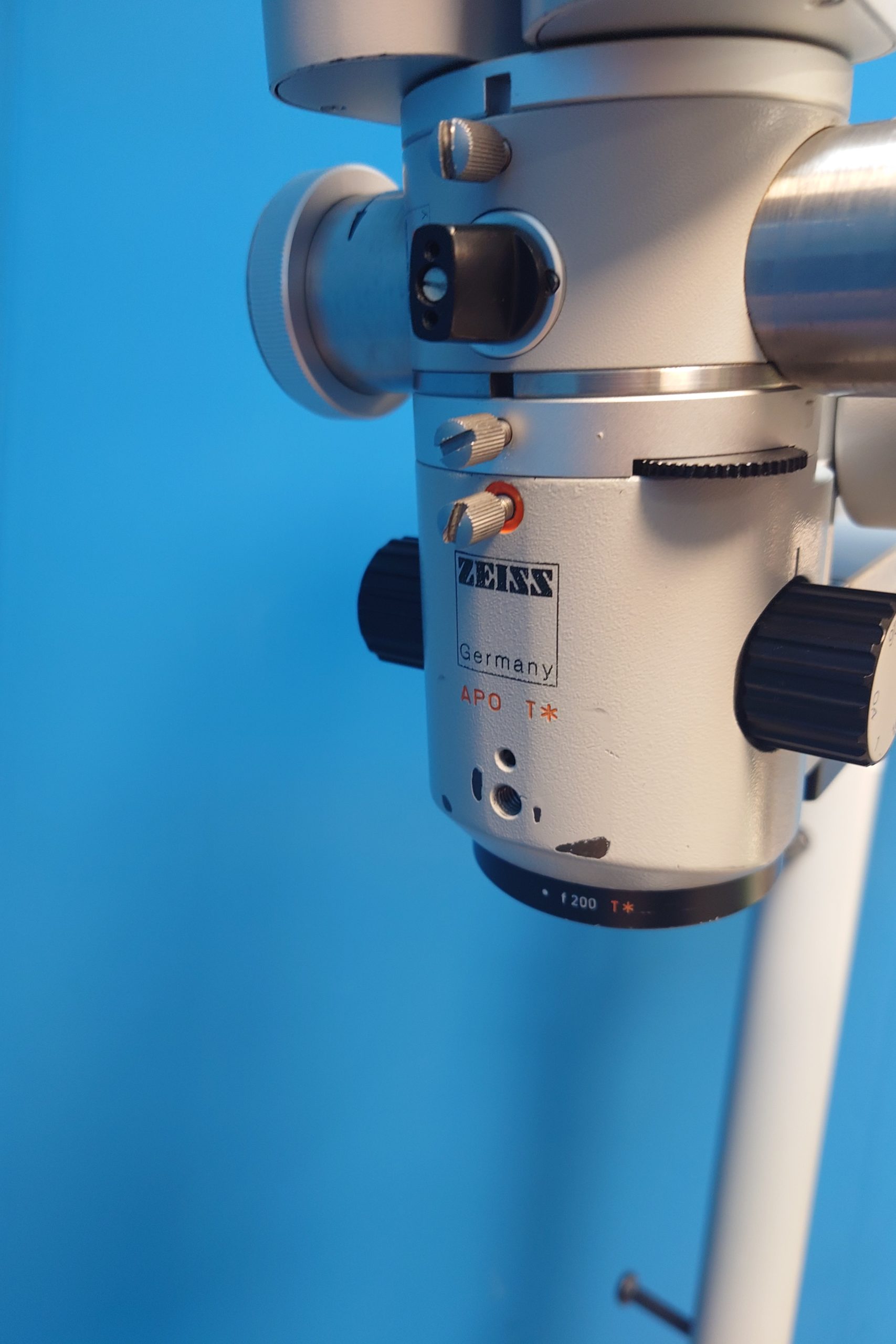 Zeiss OPMI 111 F=200 mit Mitbeobachter auf Bodenstativ S21 Mikroskop thumbnail 7