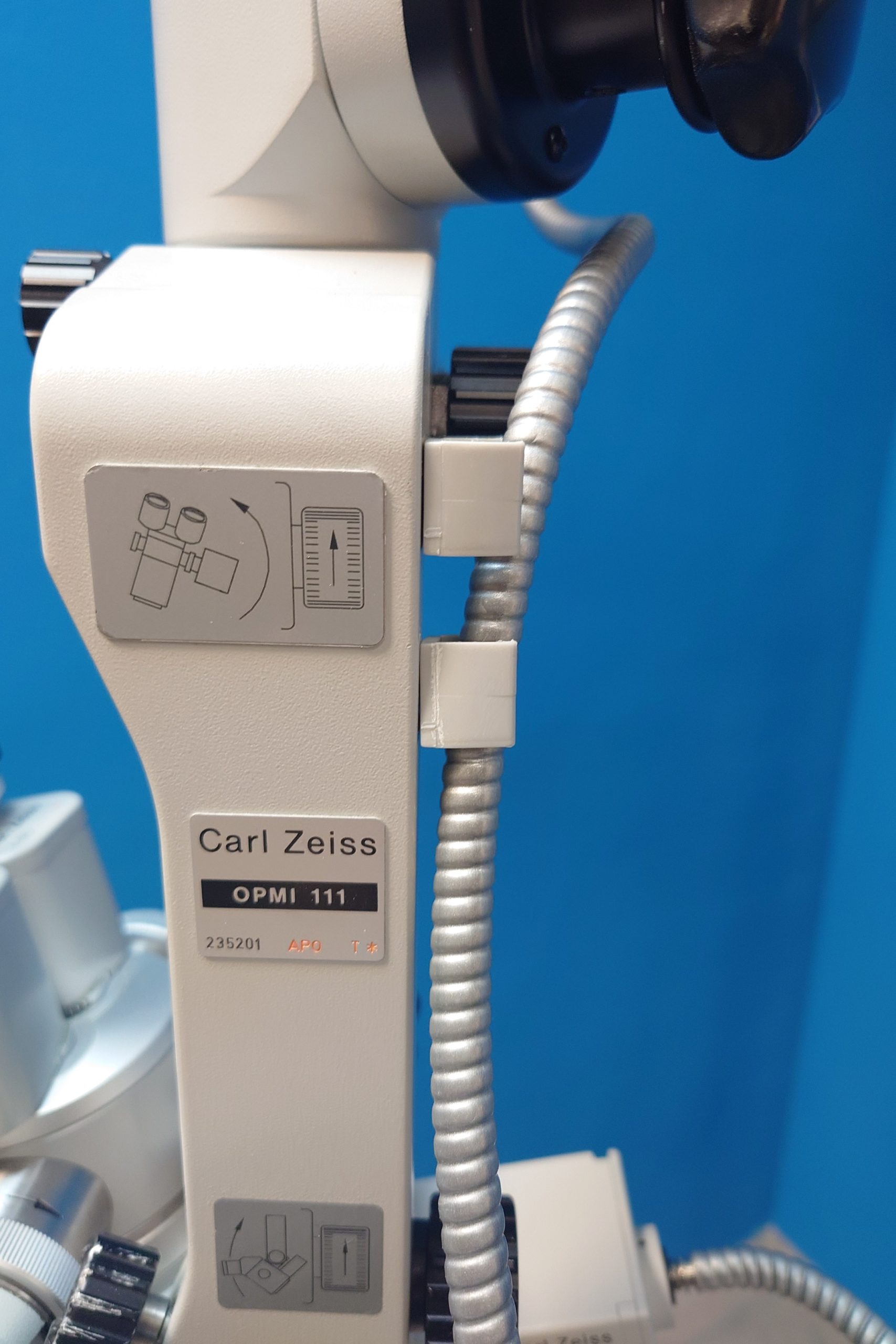 Zeiss OPMI 111 F=200 mit Mitbeobachter auf Bodenstativ S21 Mikroskop thumbnail 13