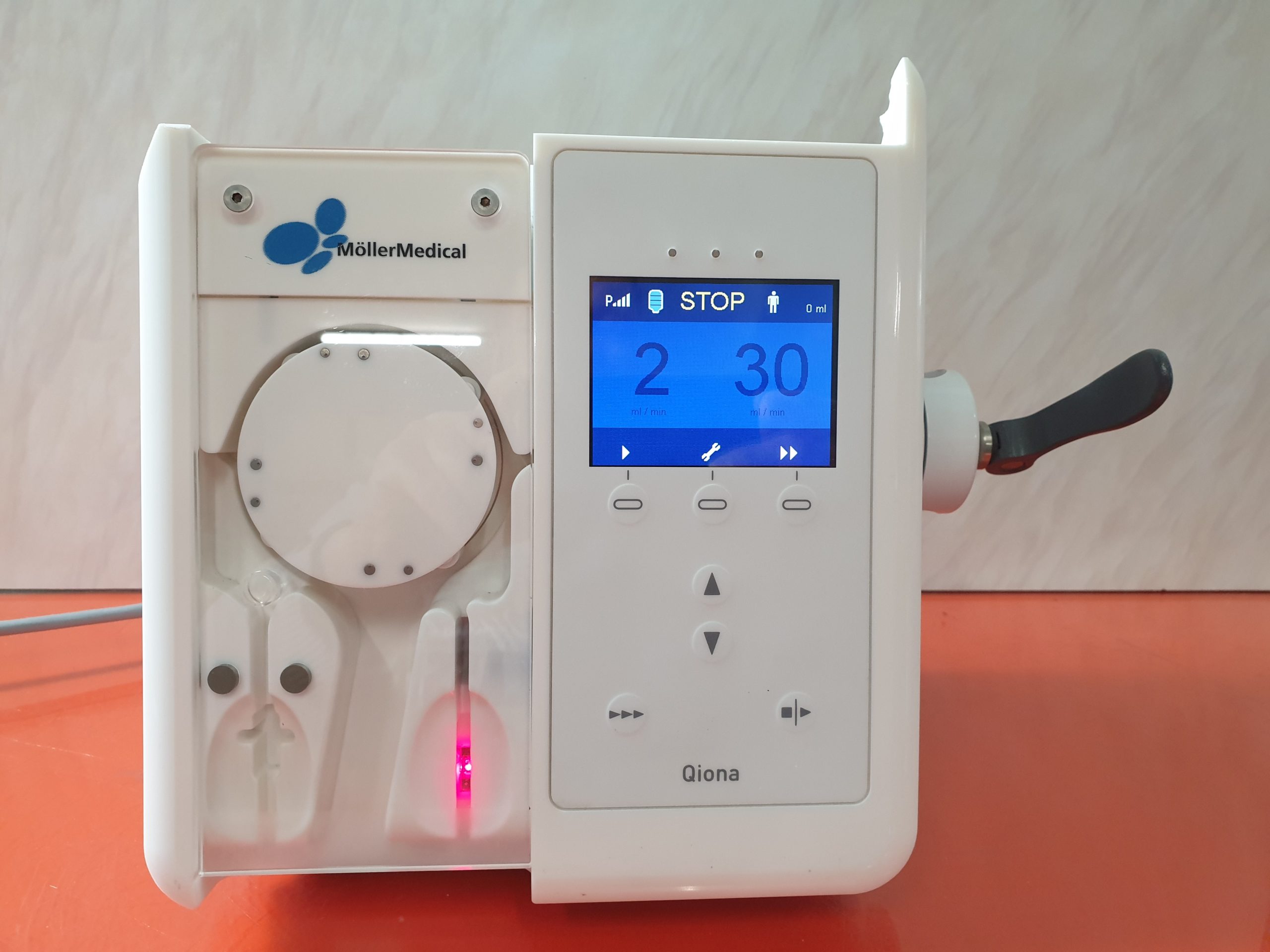 Medtronic Möller Wedel Qiona 363270 Ablation irrigation pump — image 1 of 5