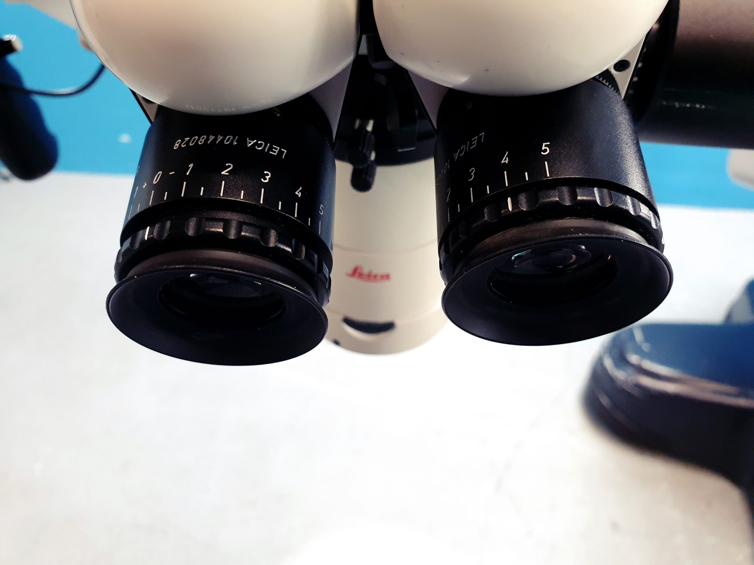 Leica OH4 M525 FL400/800 ULT500 mit Leica MDRS4 + Storz D-Light C 20 1336 20 Mikroskop neurologisches Mikroskop + ExWave HAD 3CCD thumbnail 12
