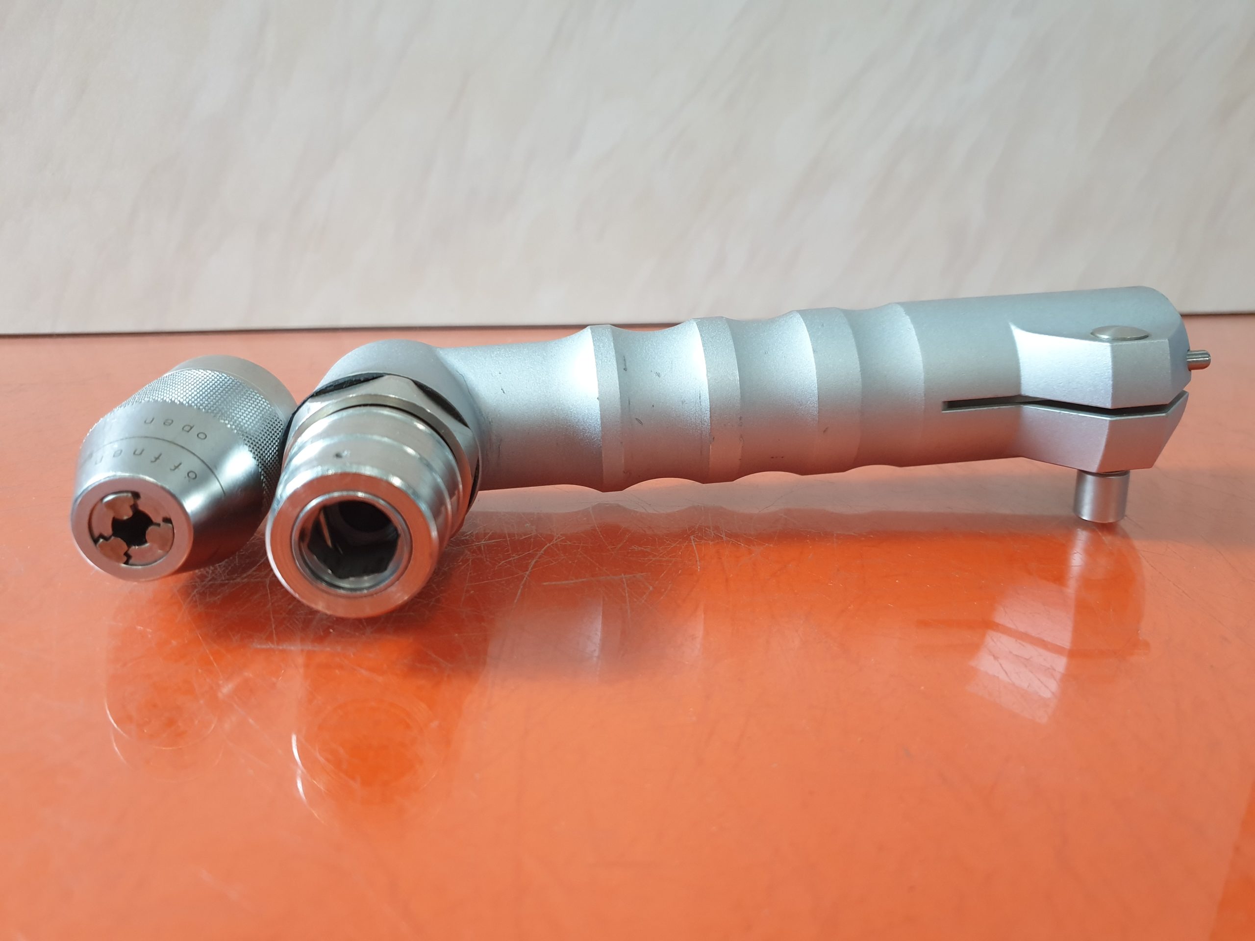 Synthes Swiss 510.20 Right Angle Orthopedic Medical Drill head thumbnail 4