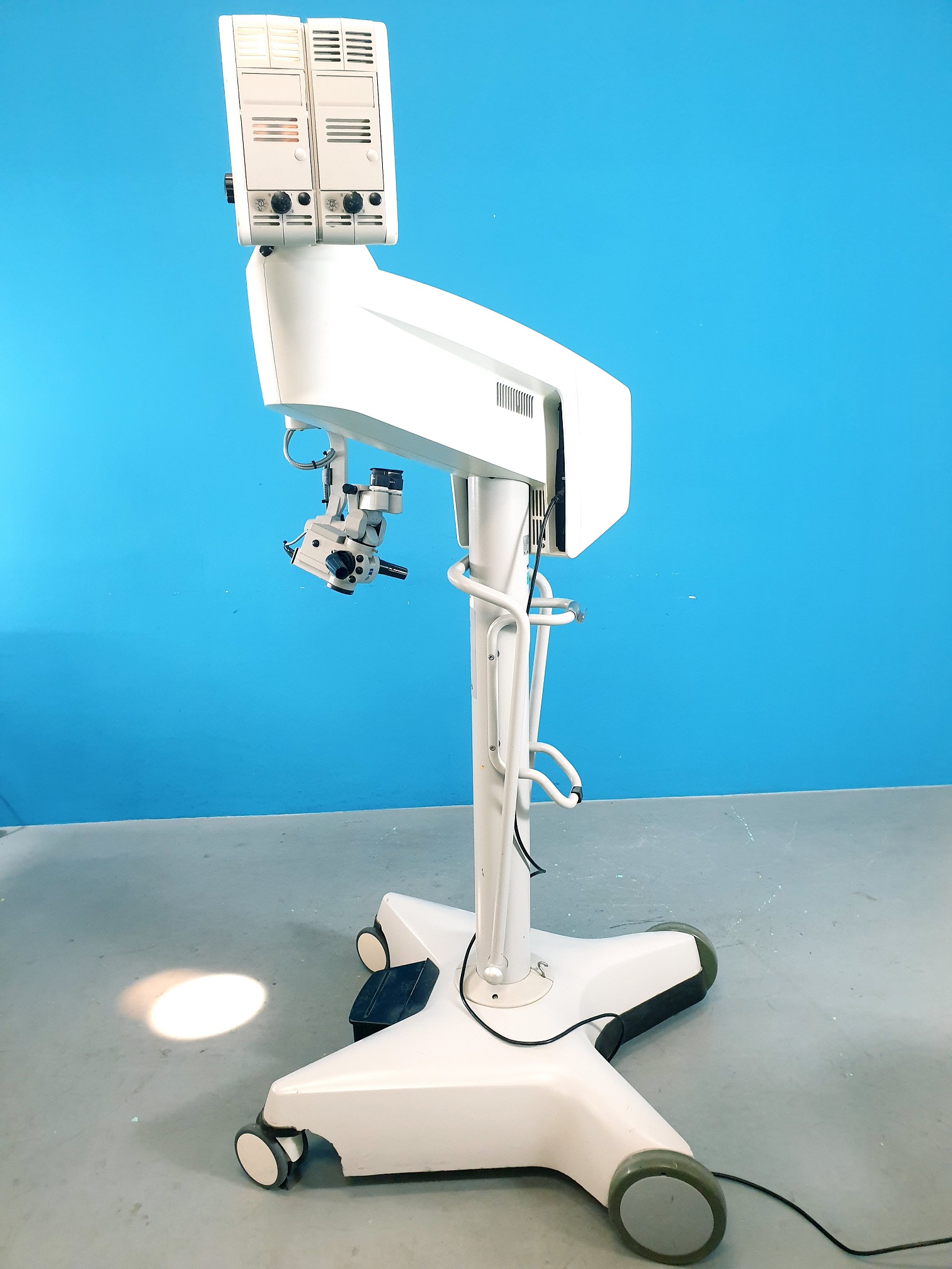 Zeiss PRO magis OPMI OP Mikroskop auf S8 Stativ Promagis f200 thumbnail 7