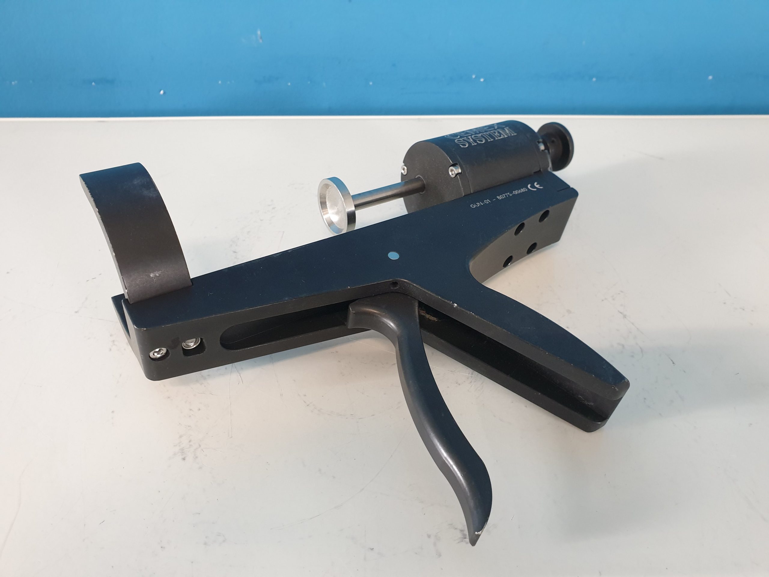 Cemex System GUN-01 B0775-00680 Injektion — image 1 of 5