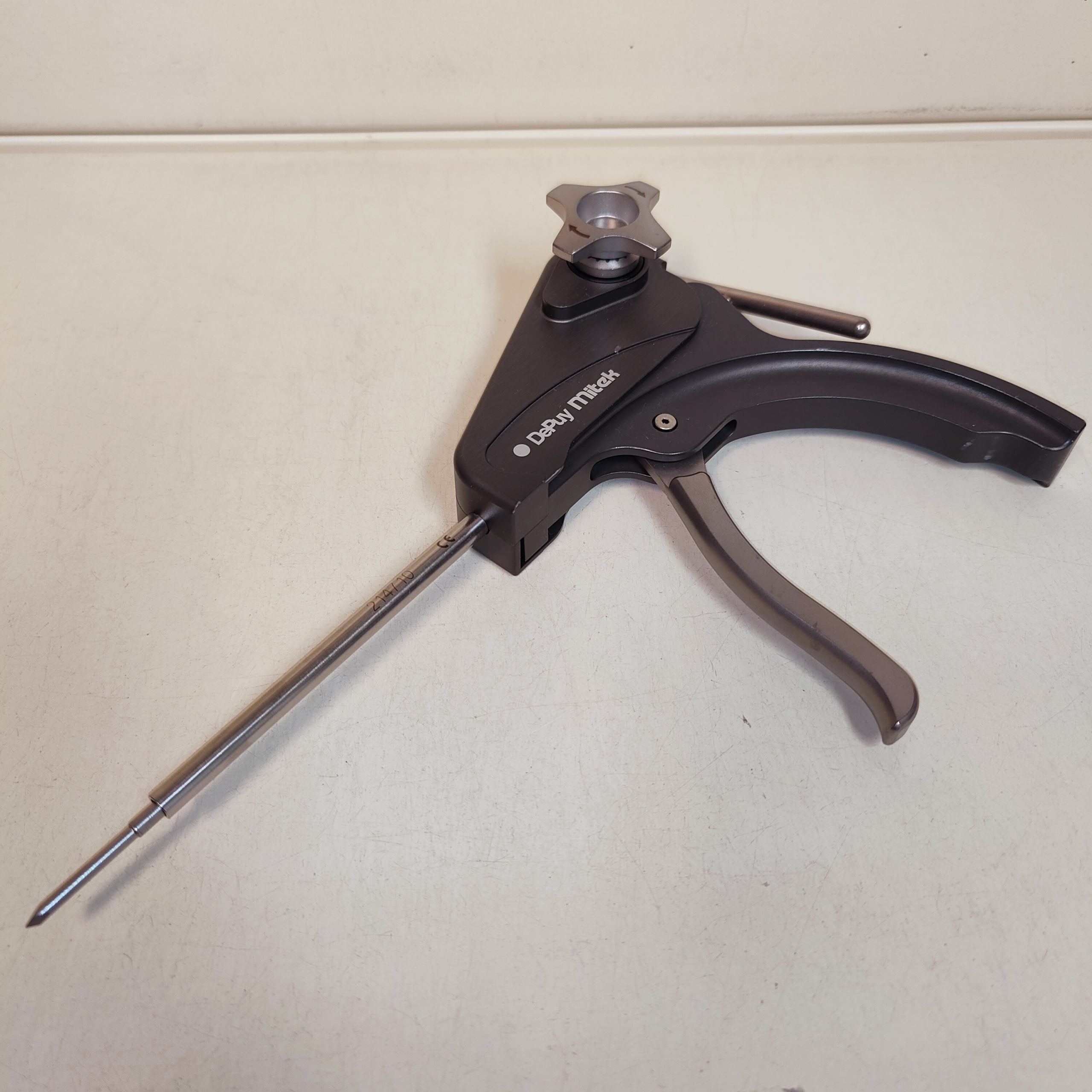 DEPUY MITEK VERSALOK 214710 Development Gun thumbnail 2
