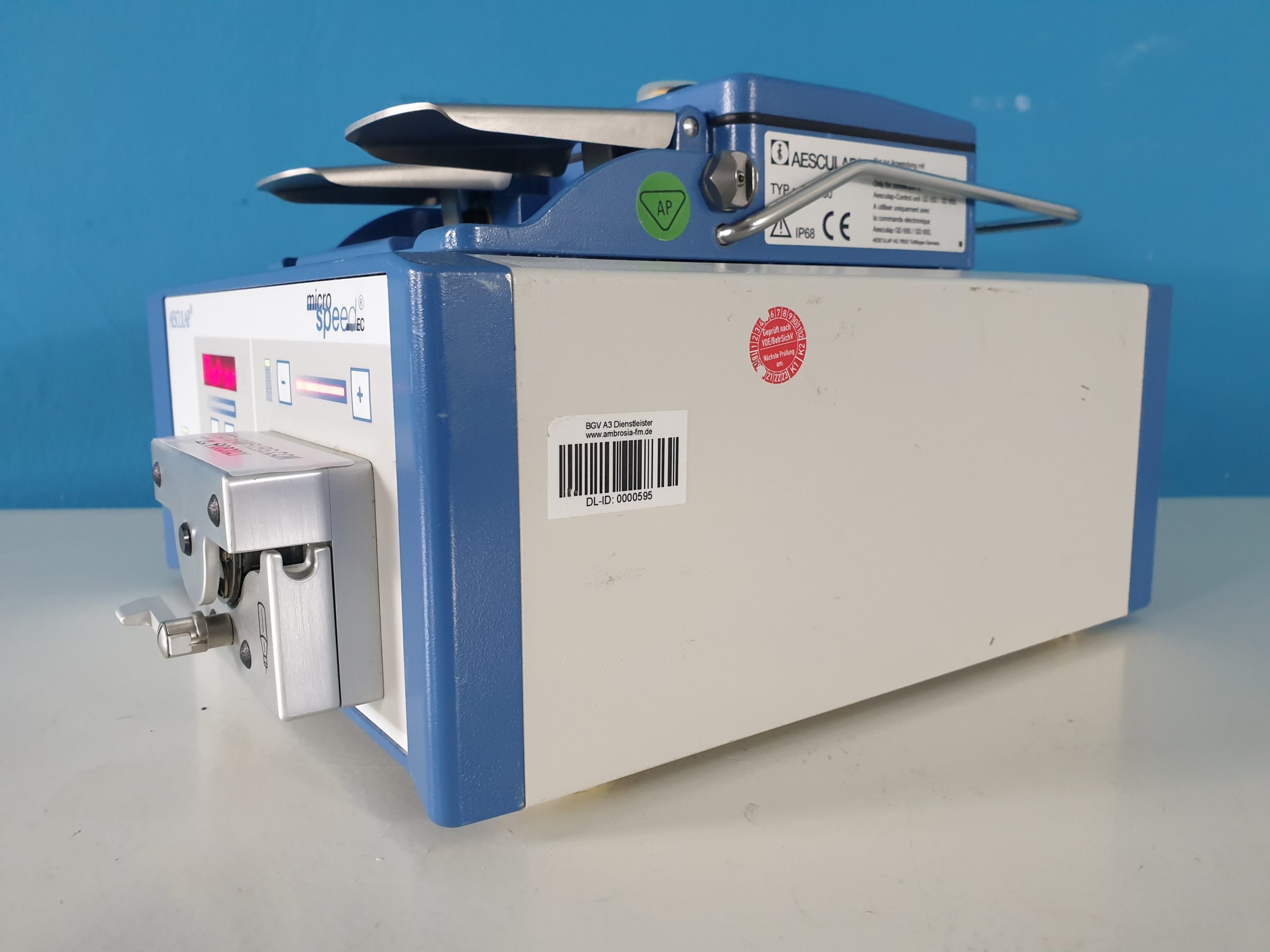 Aesculap GD 650 Micro Speed EC Surgical Drill Surgery + Footswitch GD 660 — Pump Motor Unit thumbnail 3