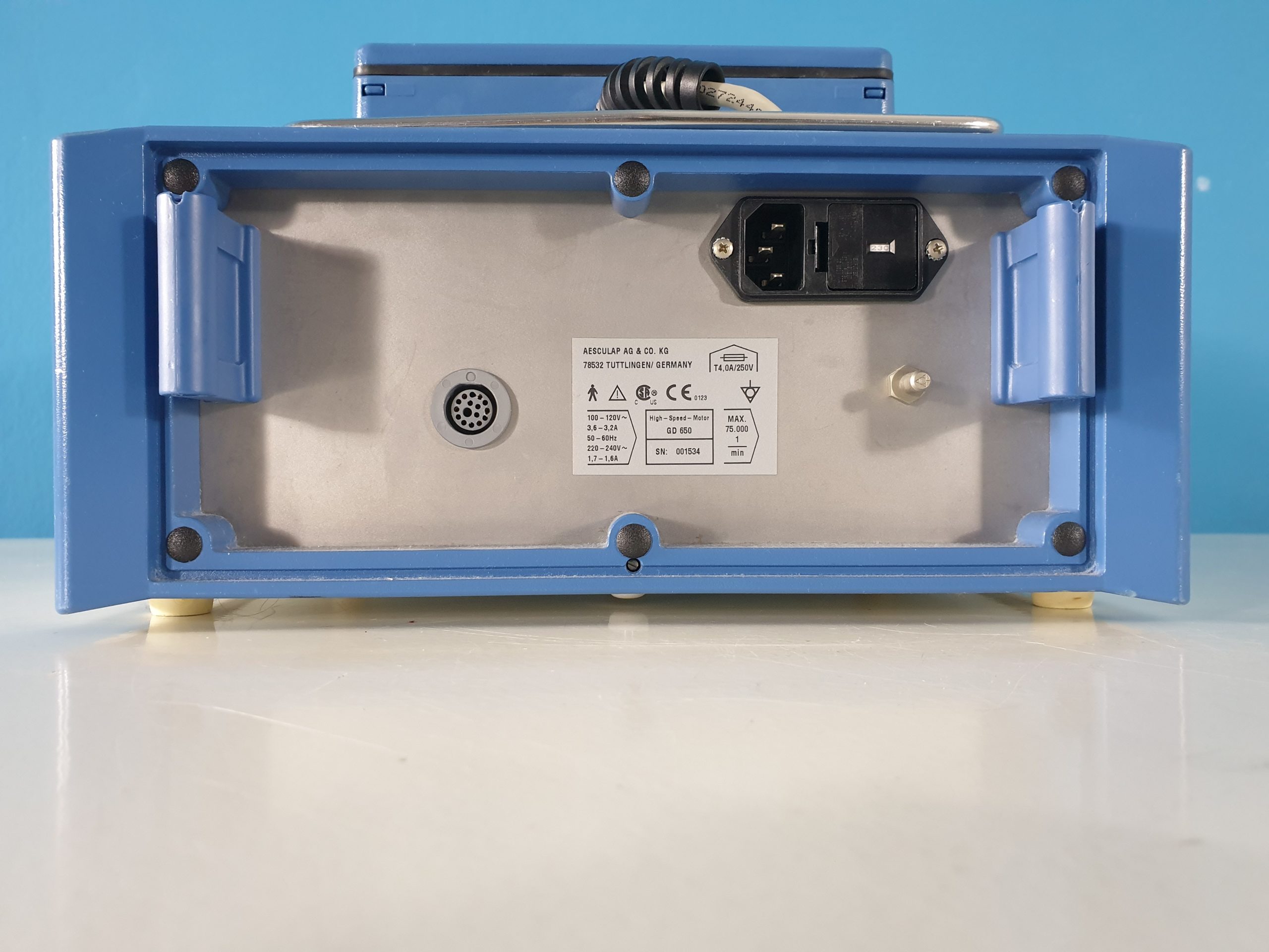Aesculap GD 650 Micro Speed EC Surgical Drill Surgery + Footswitch GD 660 — Pump Motor Unit thumbnail 6