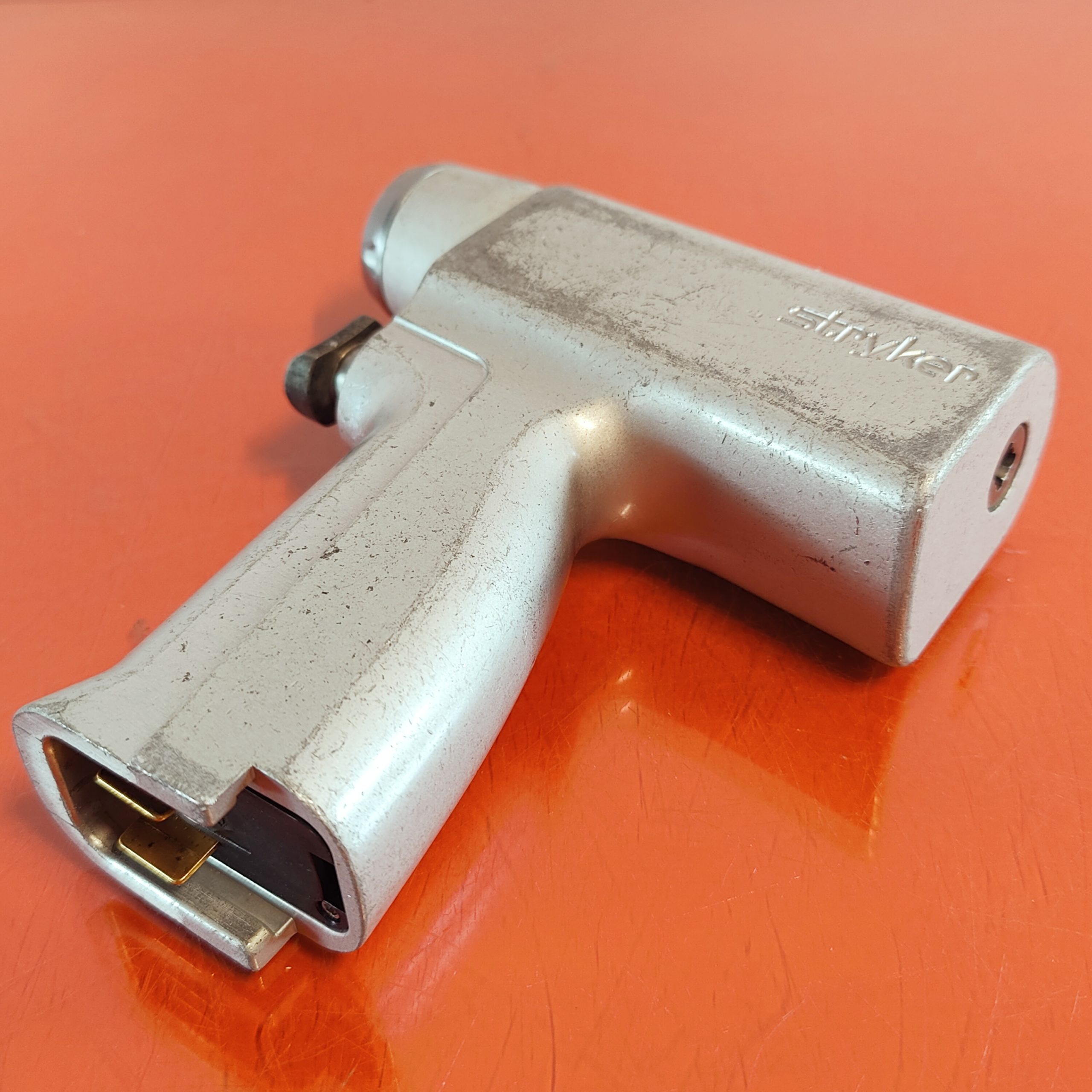 Stryker 4103 System 4 Rotary Handpiece thumbnail 2