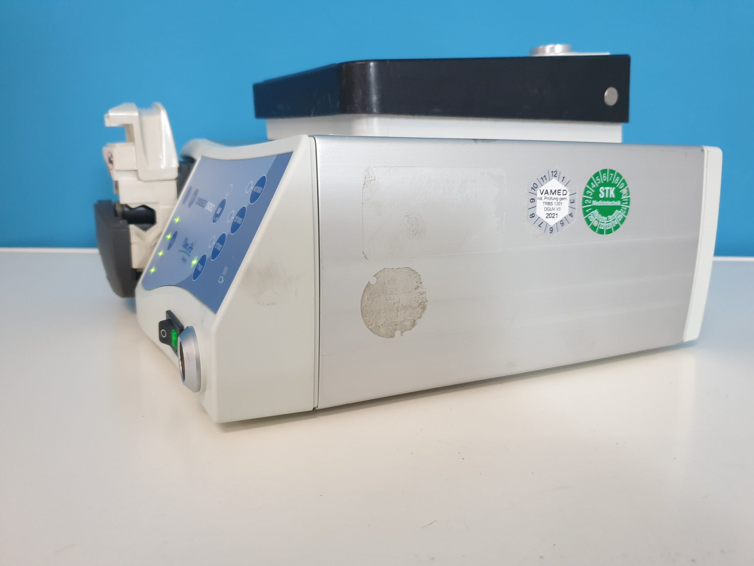 Bien Air Surgery OSSEODOC REF 1600331 Micro Drill & Micro Debrider System Console thumbnail 3