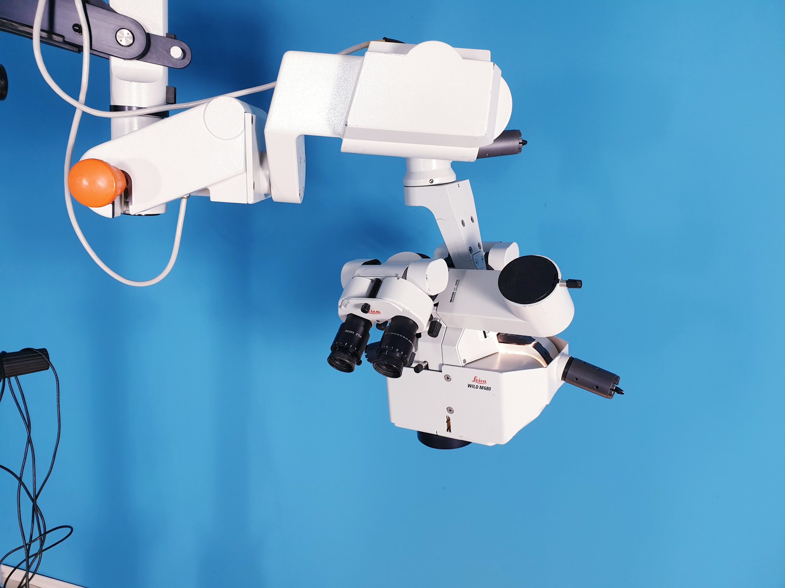 Leica M680 // M 680 OP-Mikroskop für Chirurgie / Surgical Microscope mit 2 Fußschalter mit Zubehör thumbnail 8