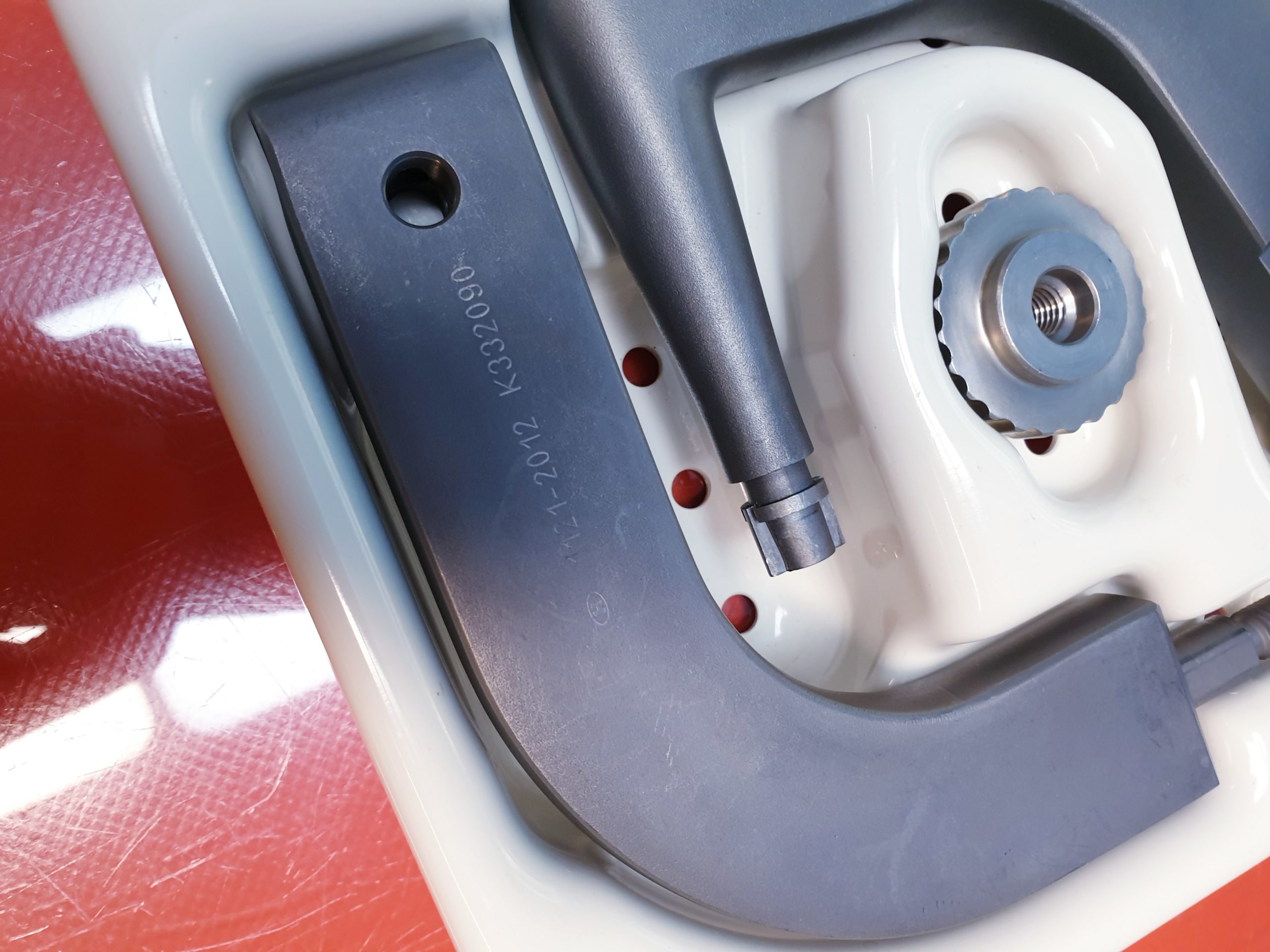 HOWMEDICA Humeral Locking Nail System NO. 0106-2028 — image 1 of 3
