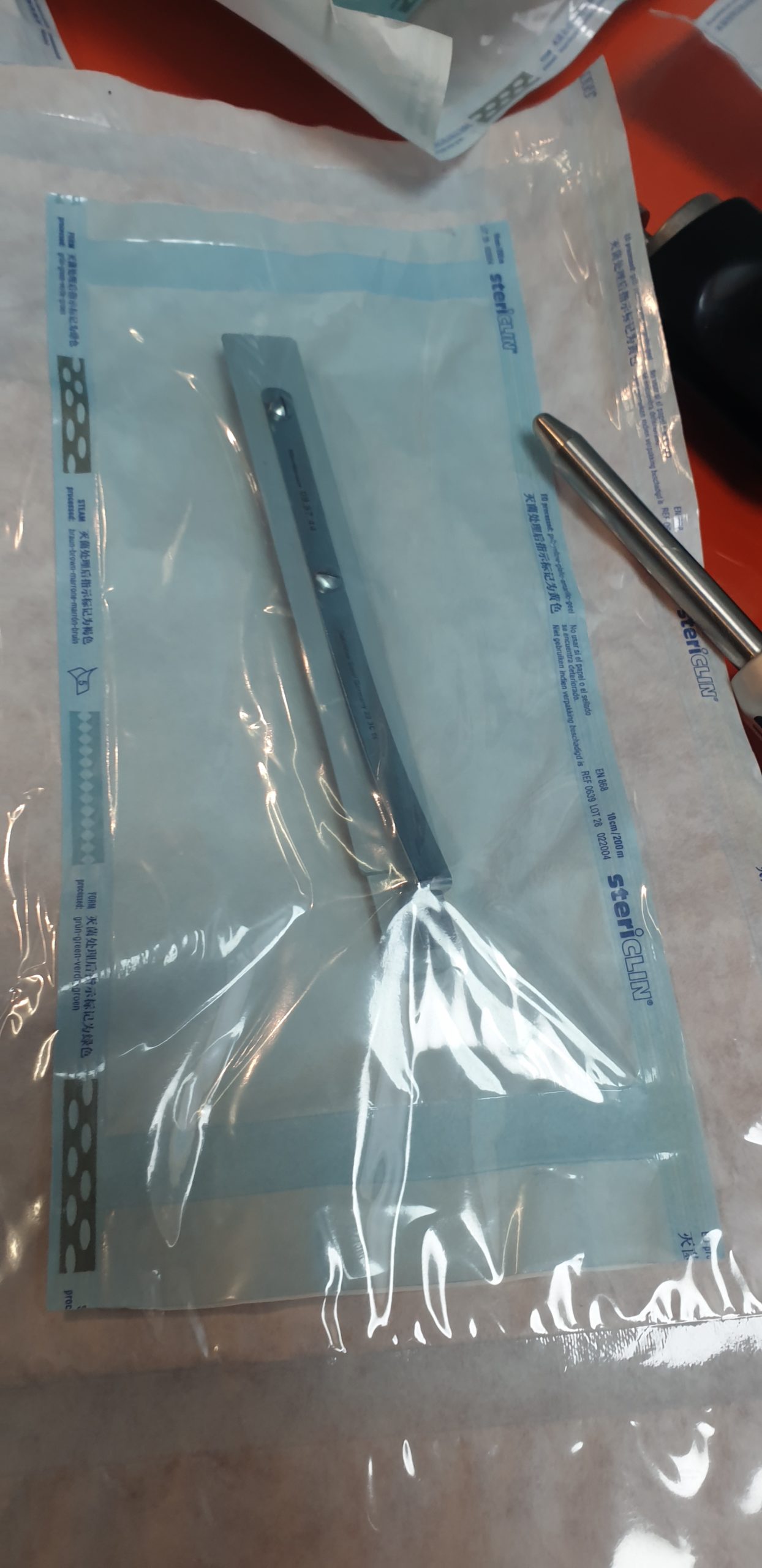MicroAire Liposuction Lipo Suction Surgical System Base + HandPiece Autoclave + Accessories thumbnail 7