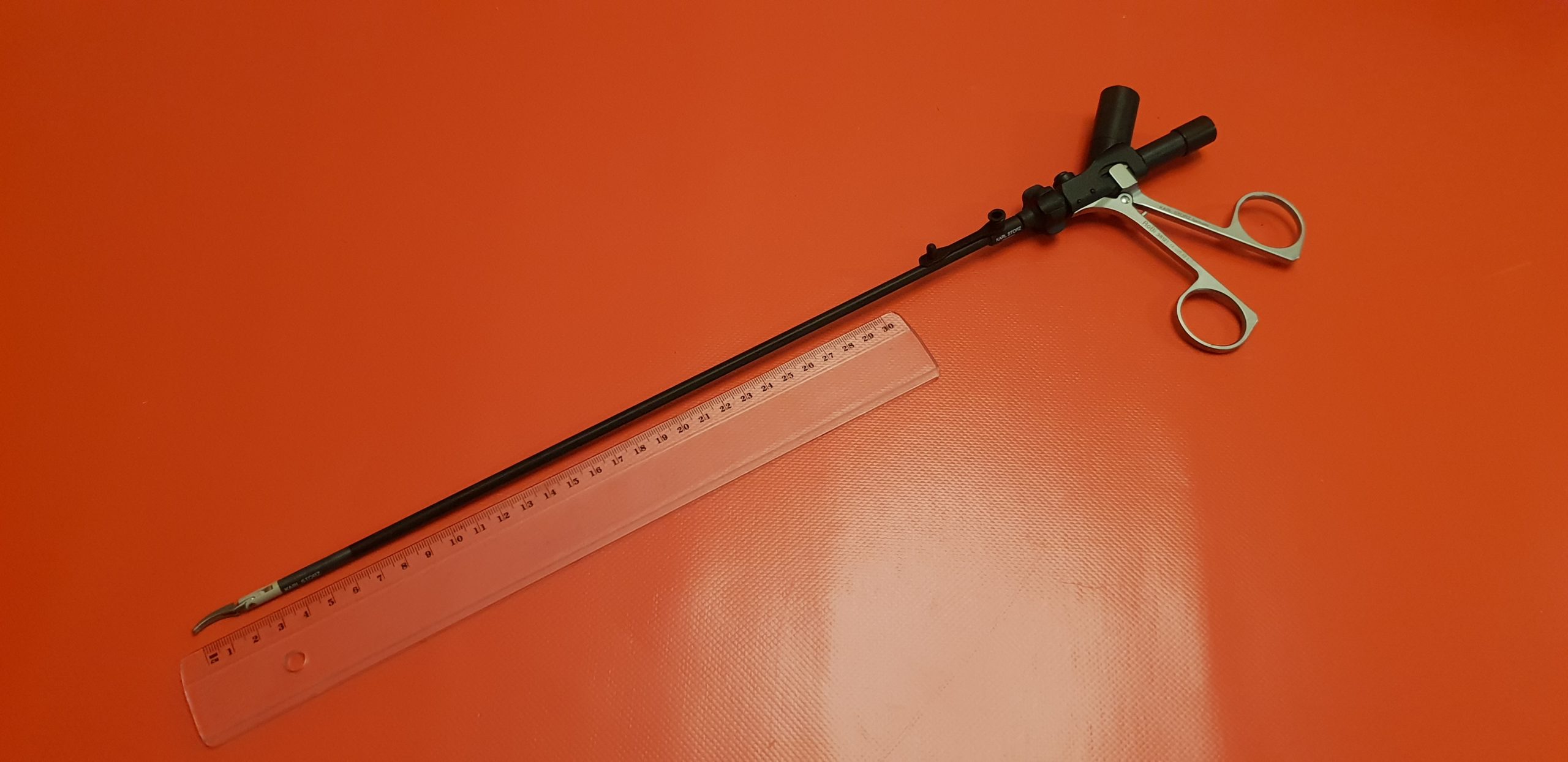 Karl Storz 38121 Handgriff mit 38300 Aussenschaft — image 1 of 10