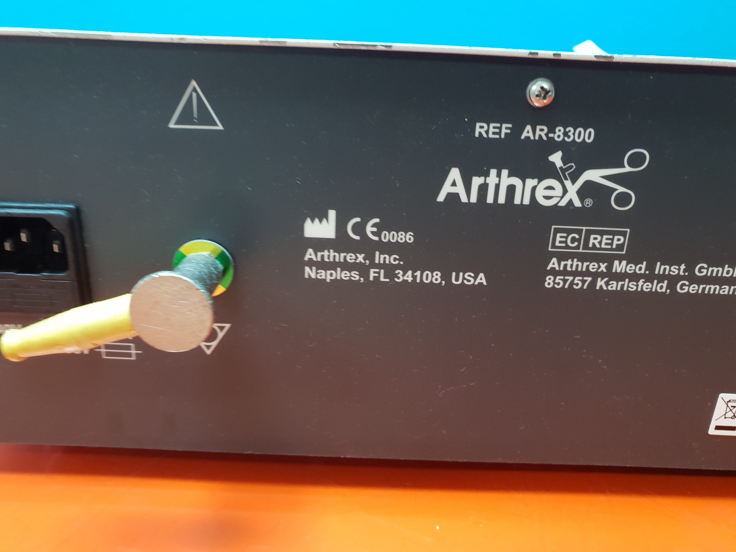 Arthrex AR-8300 Power System APS II Shaver thumbnail 5