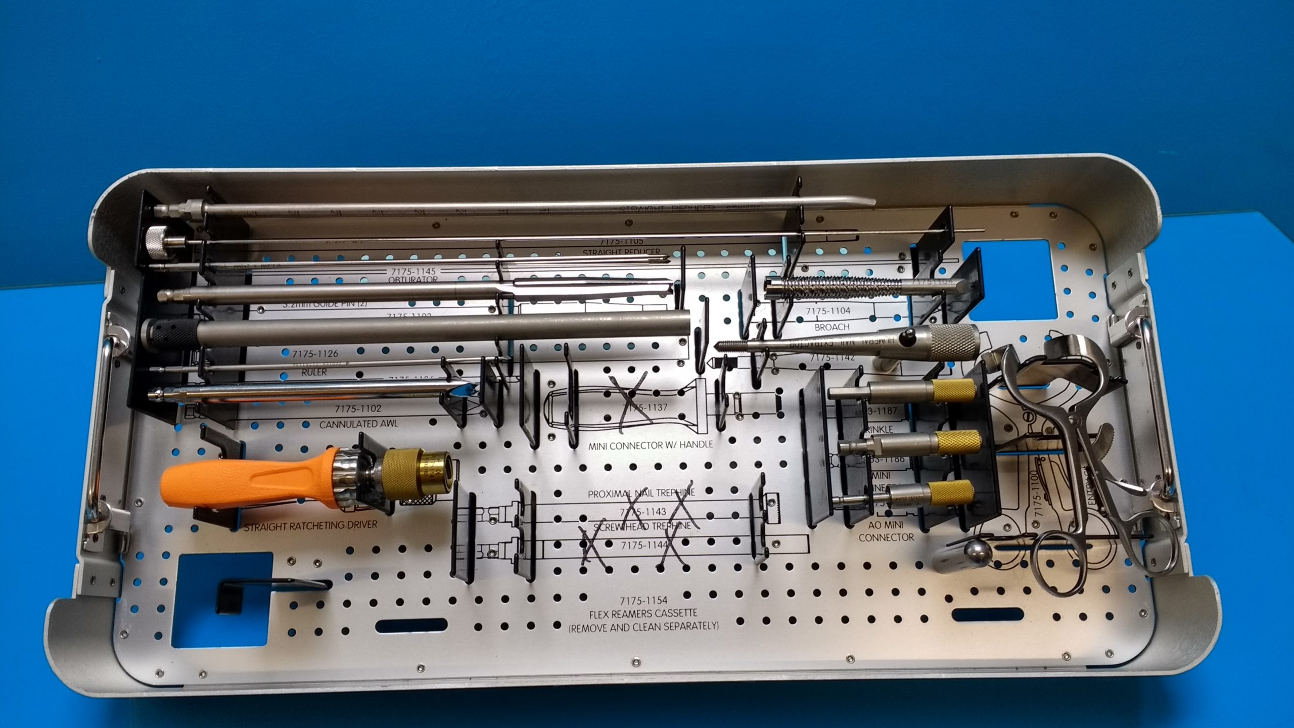 TRIGEN HUMERAL NAIL // TOP INSTRUMENT TRAY 7175-1151 thumbnail 11