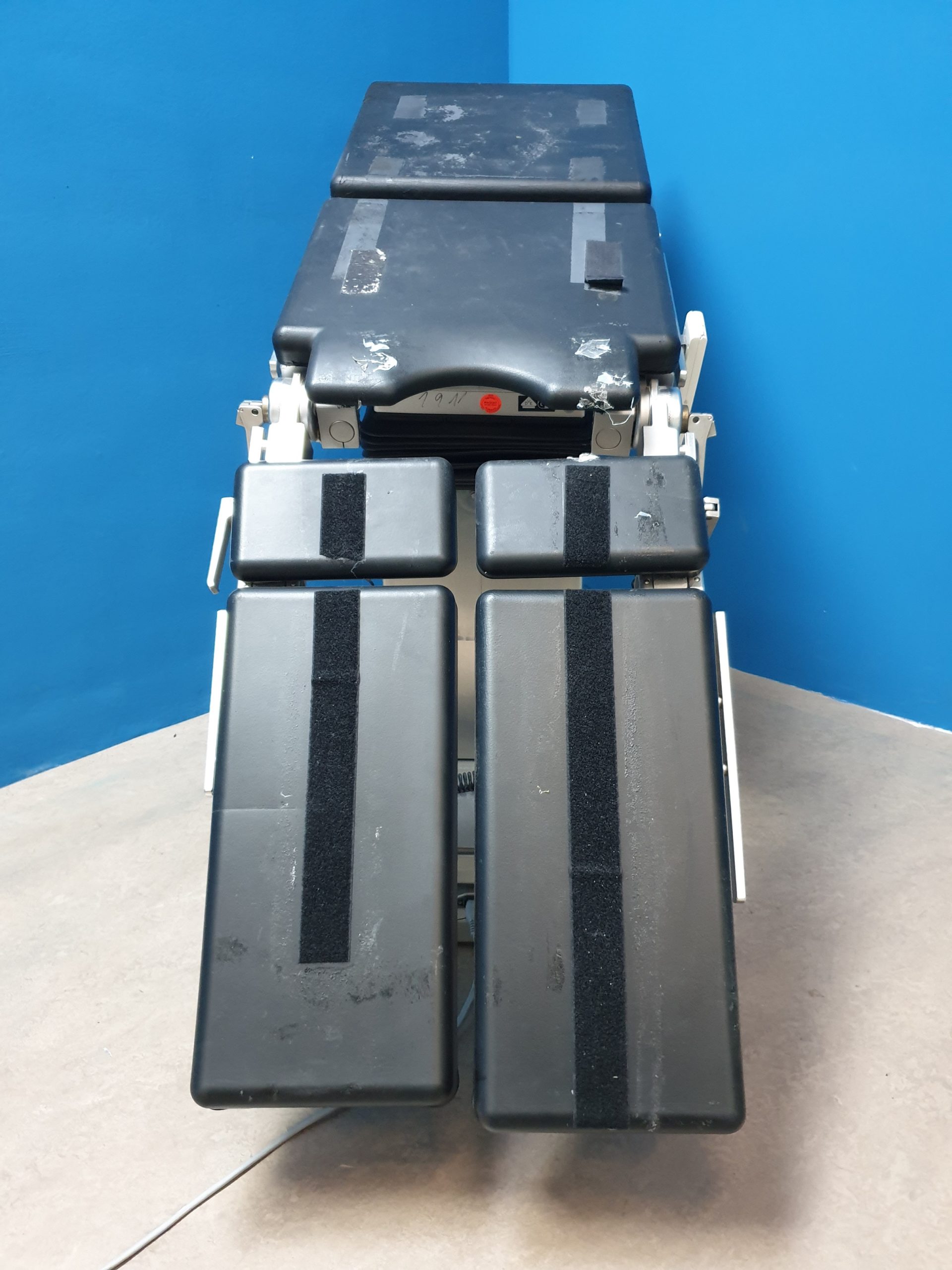 Maquet 1131 OP-Tisch fahrbar, elektrisch verstellbar thumbnail 3