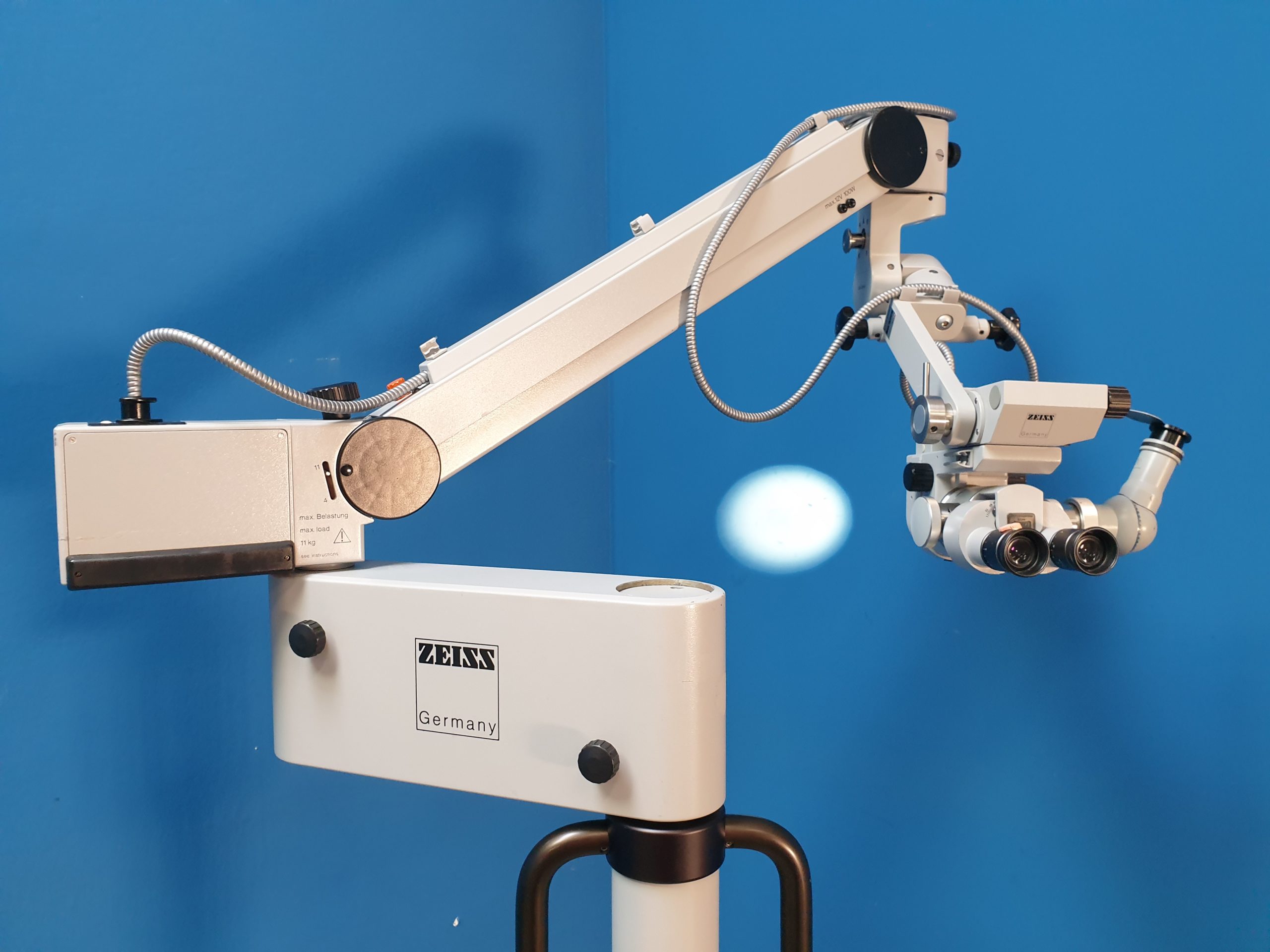 Karl Zeiss Zeiss OPMI MDM Surgical Microscope with Universal S21 Stand 12,5x Objectives thumbnail 19