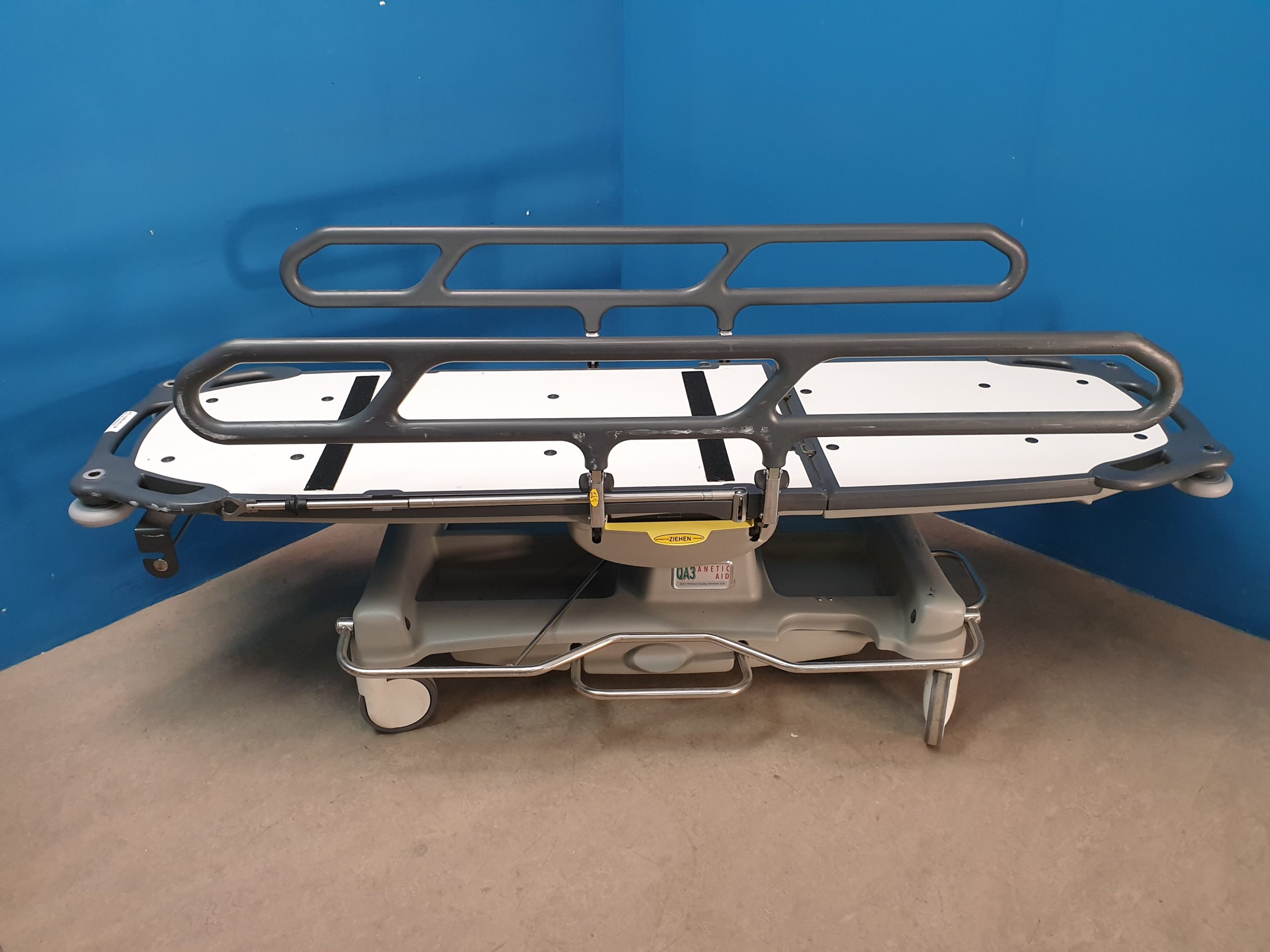 Anetic Aid QA3™ Patientenstretcher Trolley Stretcher thumbnail 7