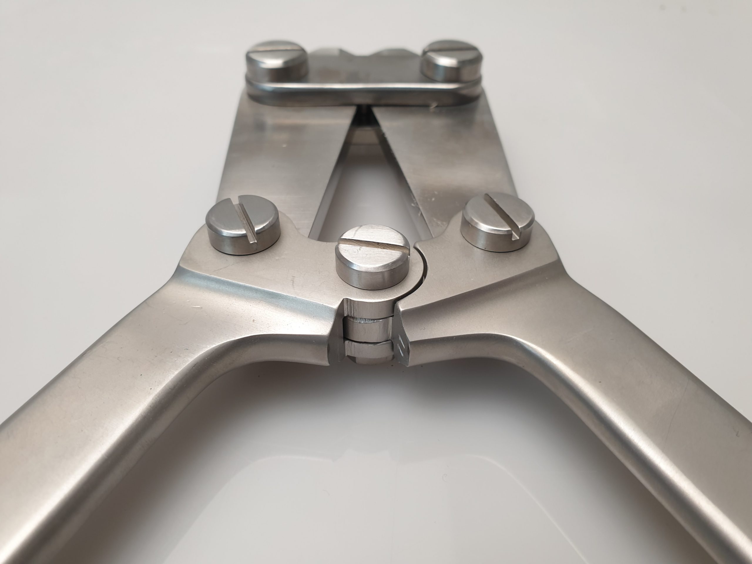Aesculap LX164R- Cutting Plier 470mm DEFEKT thumbnail 6