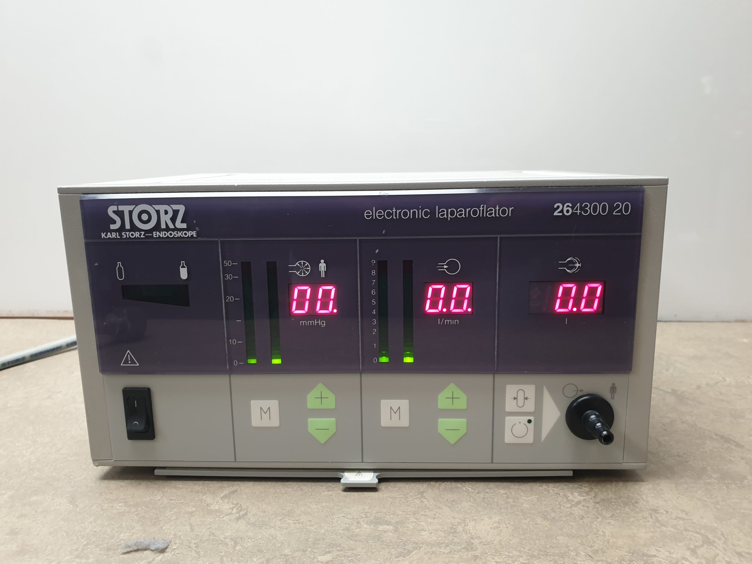 Karl Storz 264300 20 electronic laparoflator thumbnail 2