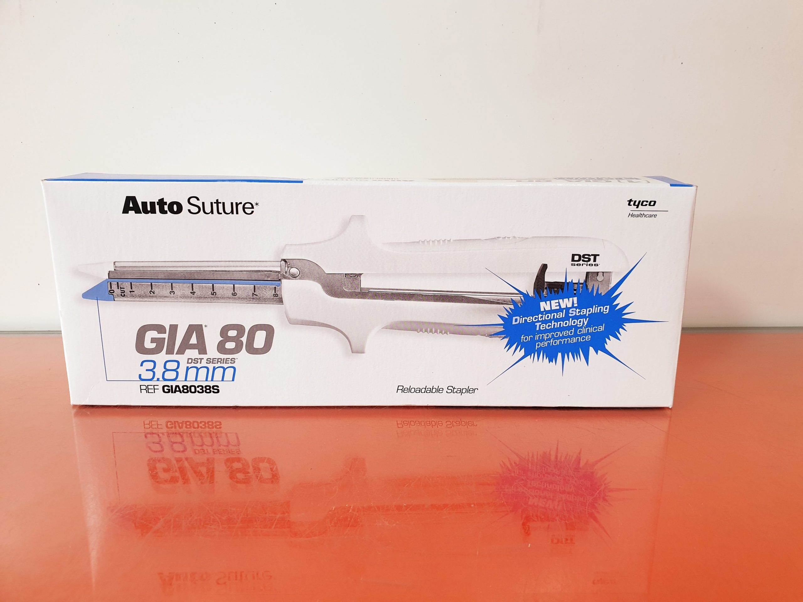COVIDIEN GIA8038S 80MM 3.8MM AUTO SUTURE GIA STAPLER W — DST SERIES TECHNOLOGY — image 1 of 9