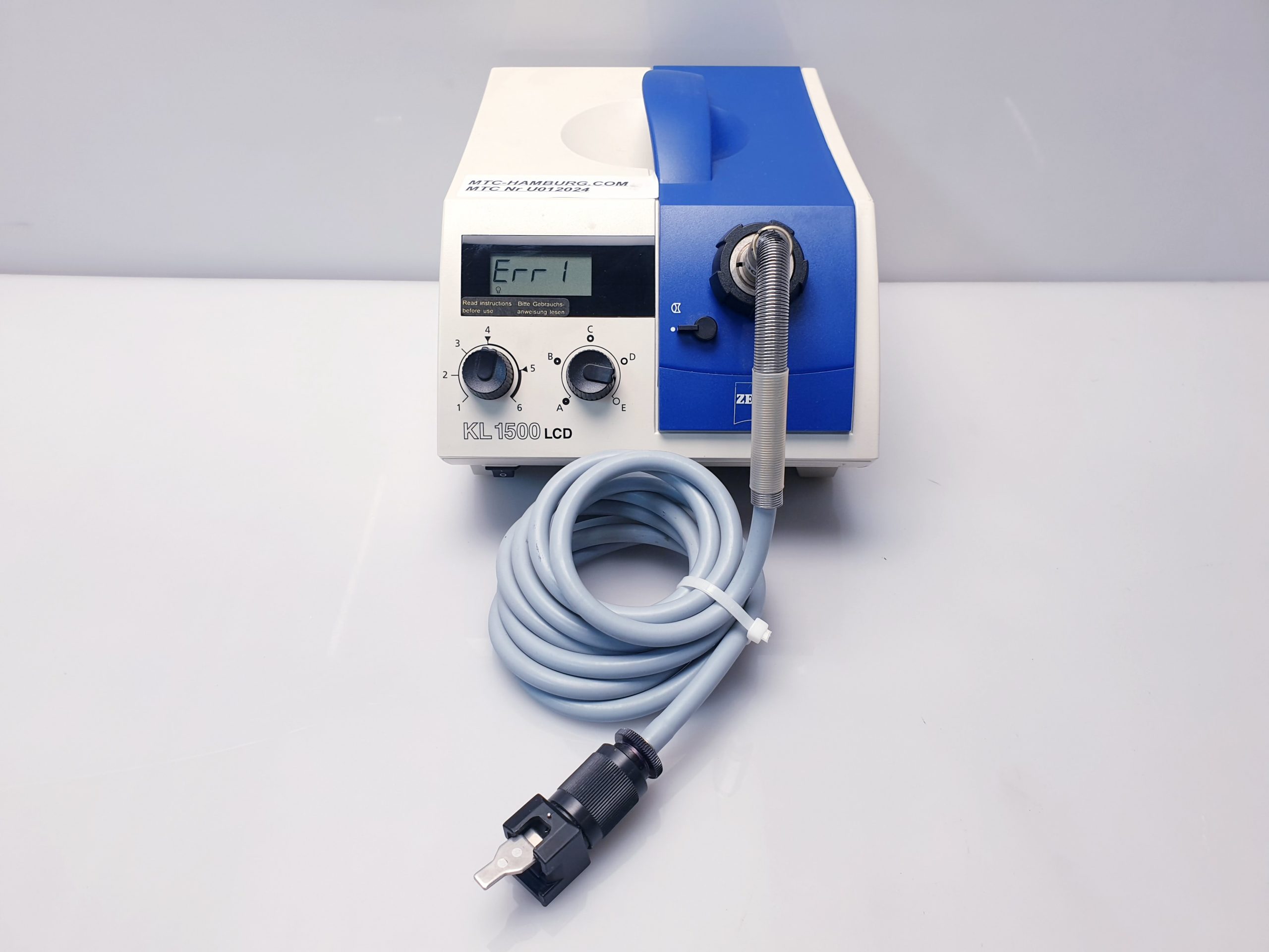 Schott KL1500 LCD Kaltlichtquelle thumbnail 3