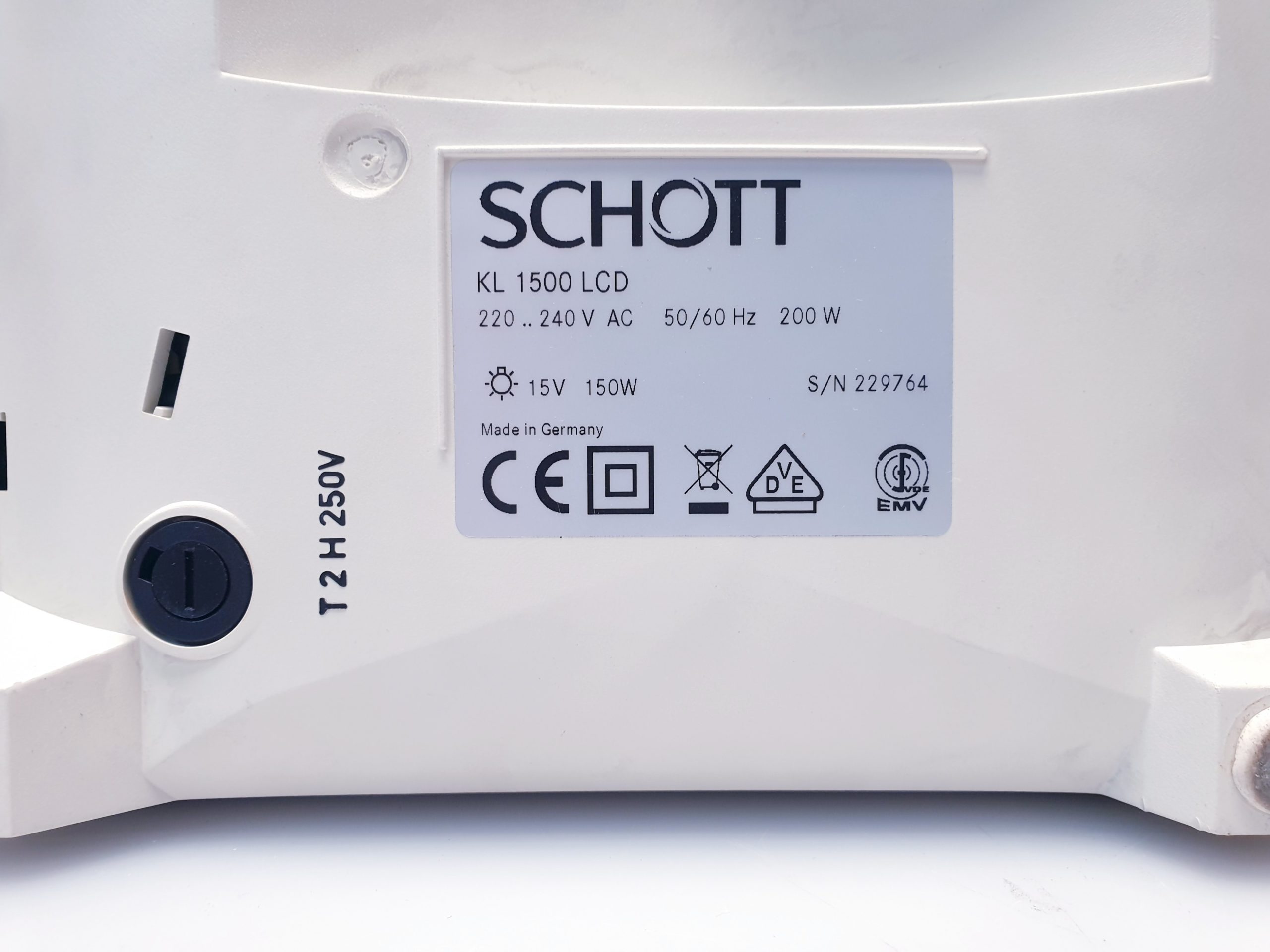 Schott KL1500 LCD Kaltlichtquelle thumbnail 8