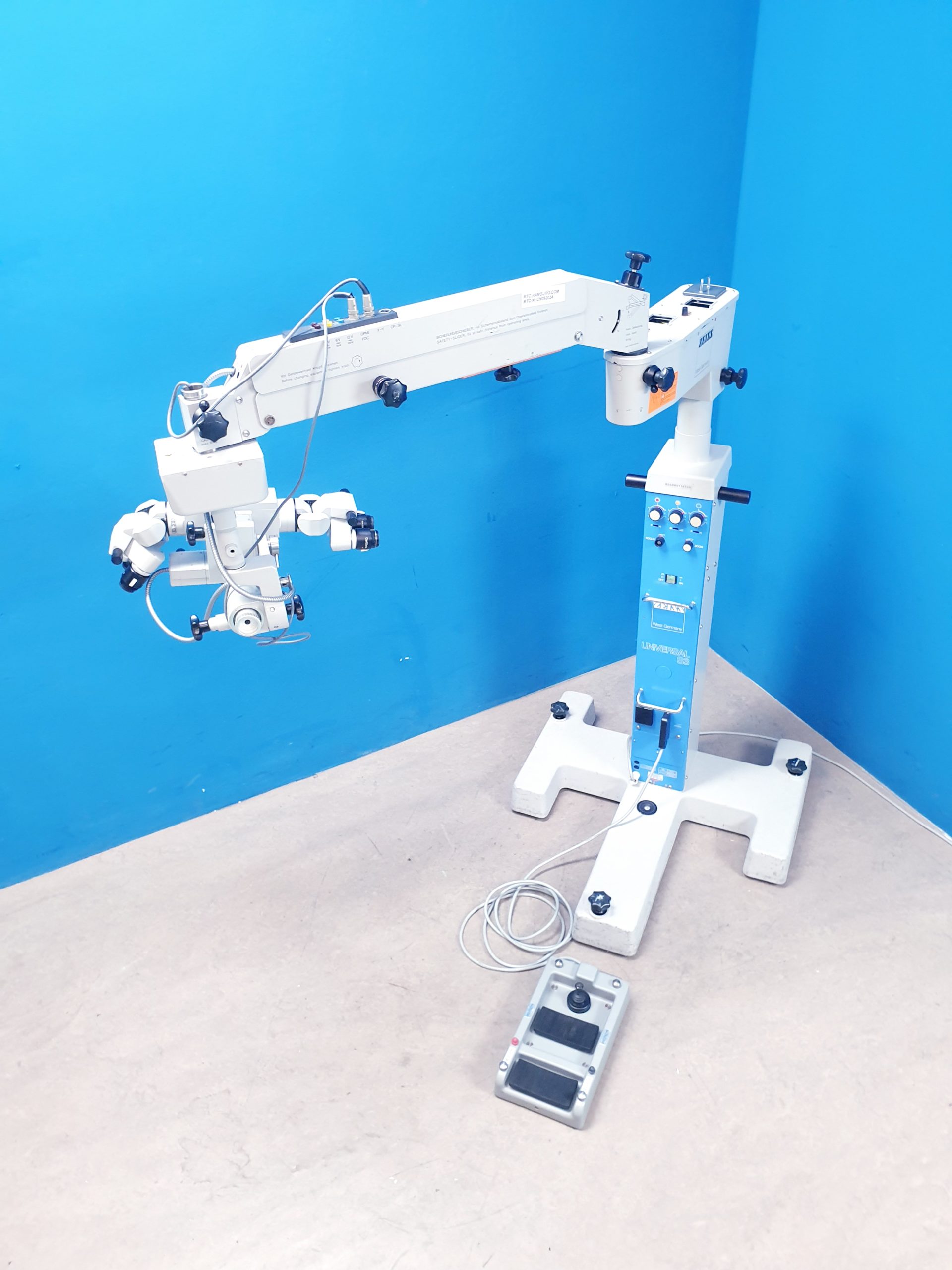 Zeiss Opmi MD auf S3 Stativ – mit mitbeobachter thumbnail 6