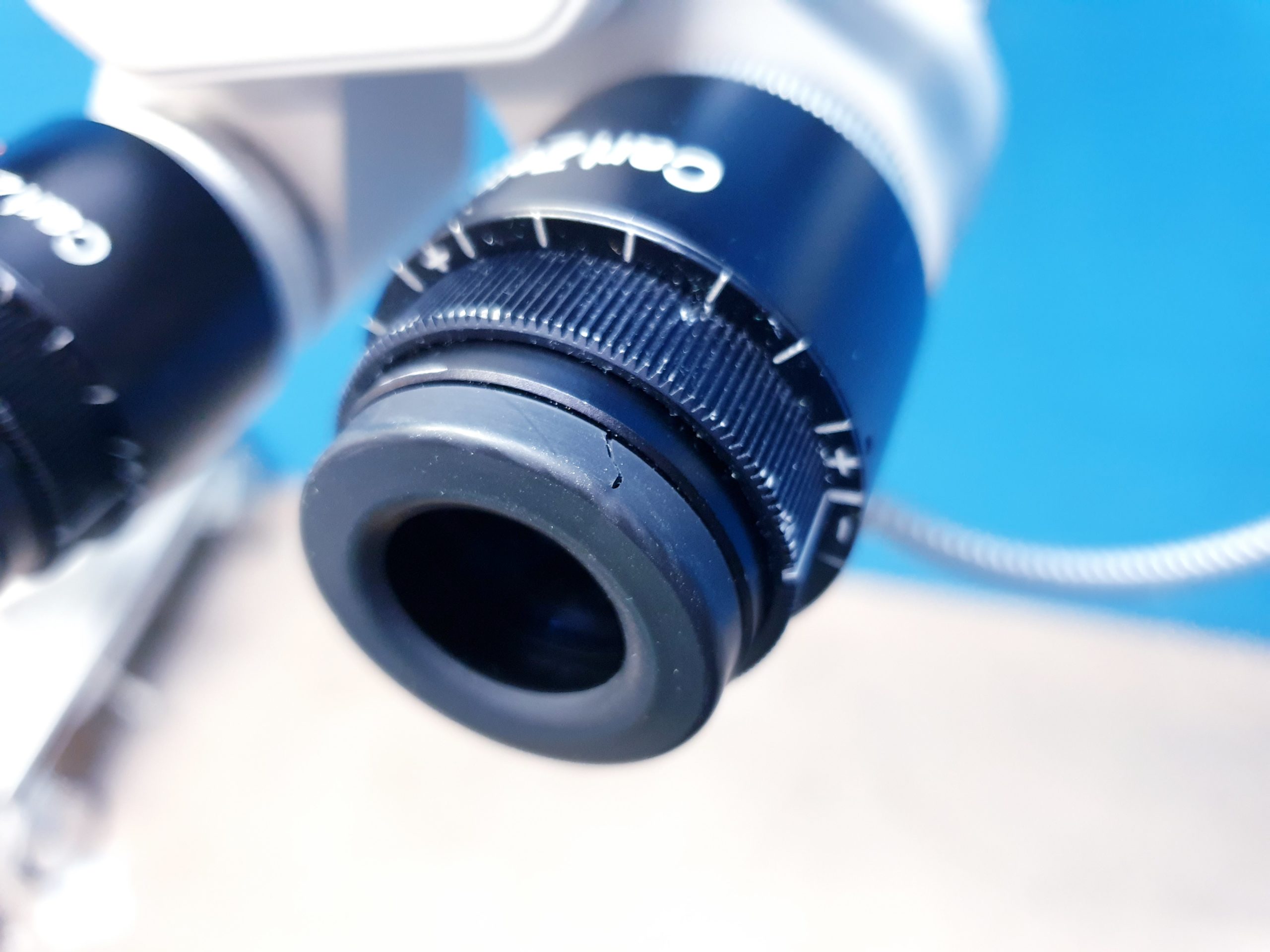 Zeiss Opmi MD auf S3 Stativ – mit mitbeobachter thumbnail 11