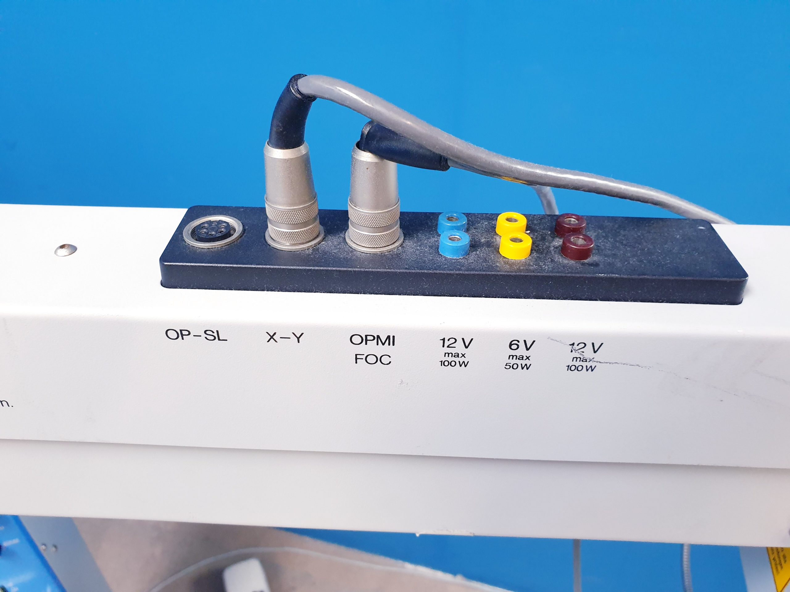 Zeiss Opmi MD auf S3 Stativ – mit mitbeobachter thumbnail 19