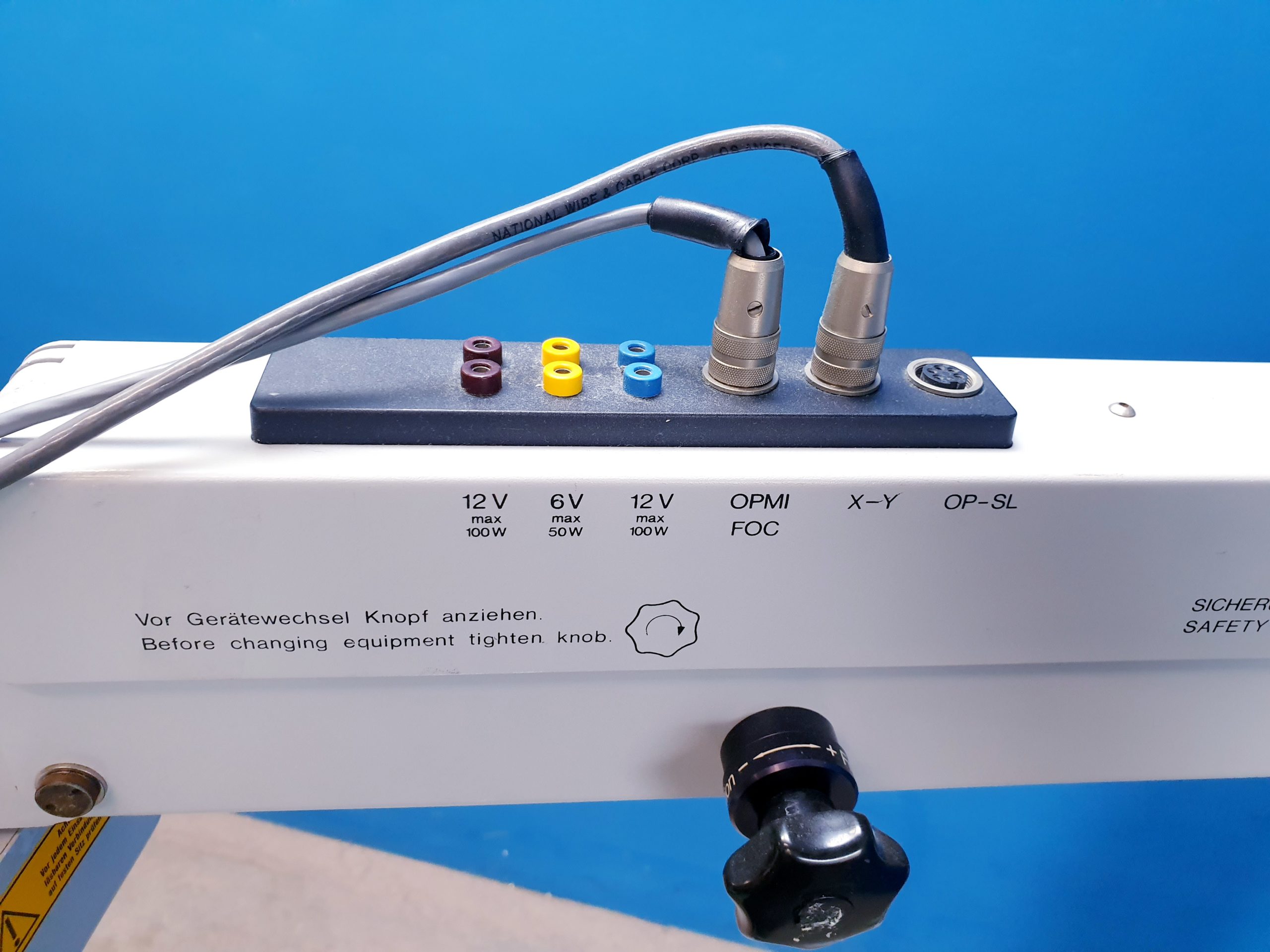 Zeiss Opmi MD auf S3 Stativ – mit mitbeobachter thumbnail 20