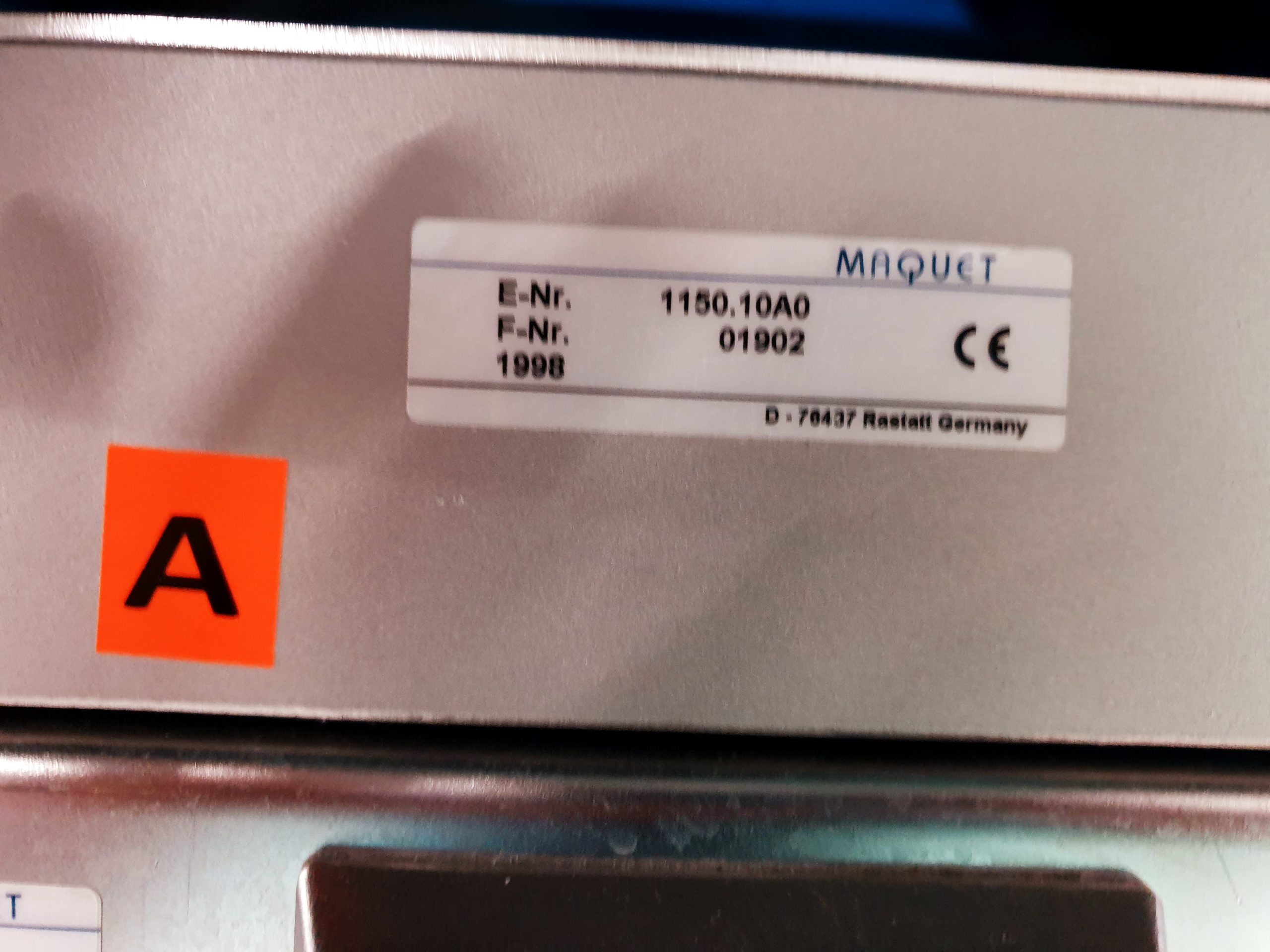 Maquet 1150.10A0 + 1150.01CO + Ladegerät – Mobiles System – Fahrbar thumbnail 9